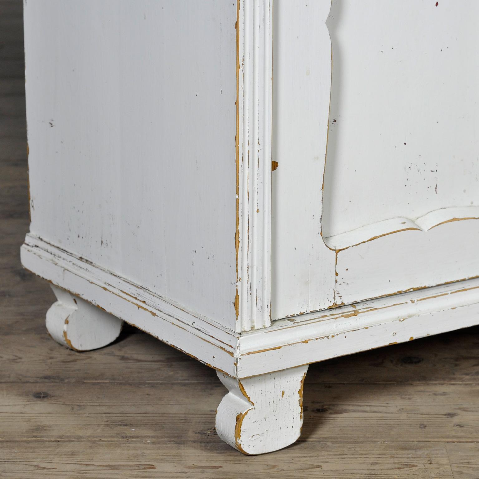 Antique pine sideboard, circa 1910 in vendita 2