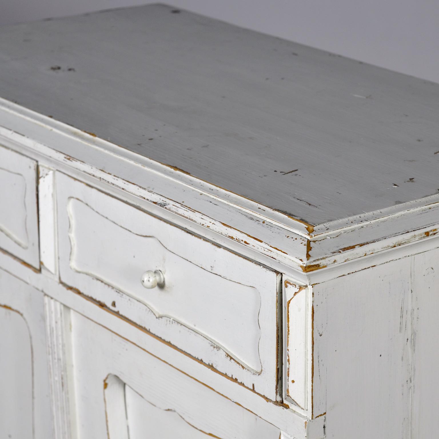 Pino Antique pine sideboard, circa 1910 in vendita