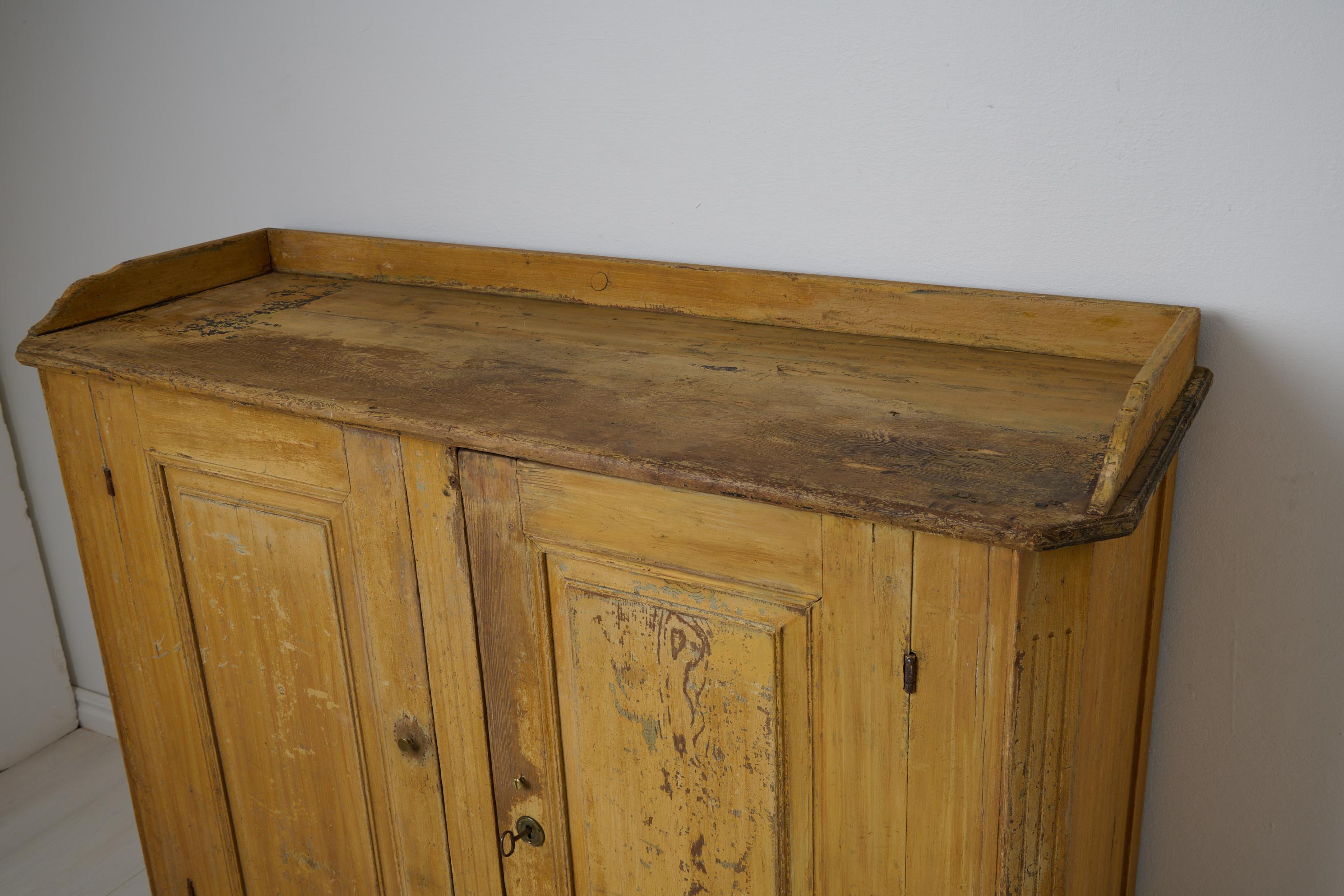 Antique Pine Sideboard from the Swedish Gustavian Period with Birch Faux Paint For Sale 4