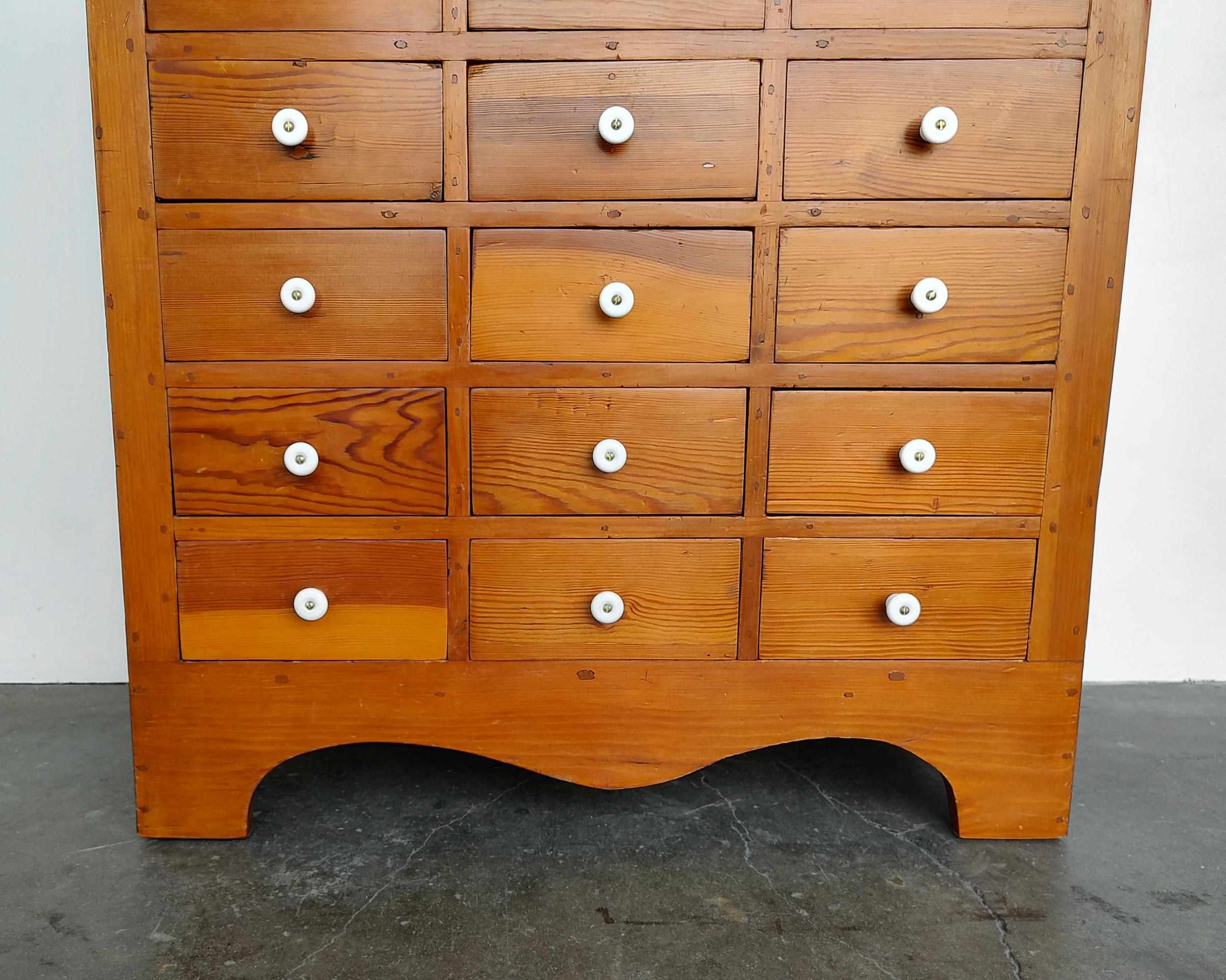 Antique Pine Wood Apothecary Chest of Drawers 1940s For Sale 4