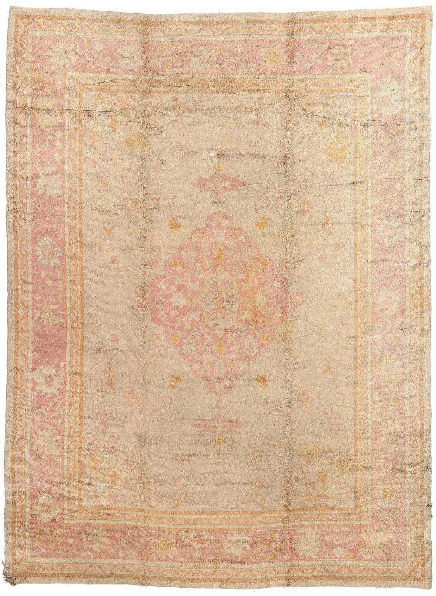 Late 19th Century Antique European Oushak Carpet with Traditional Style For Sale