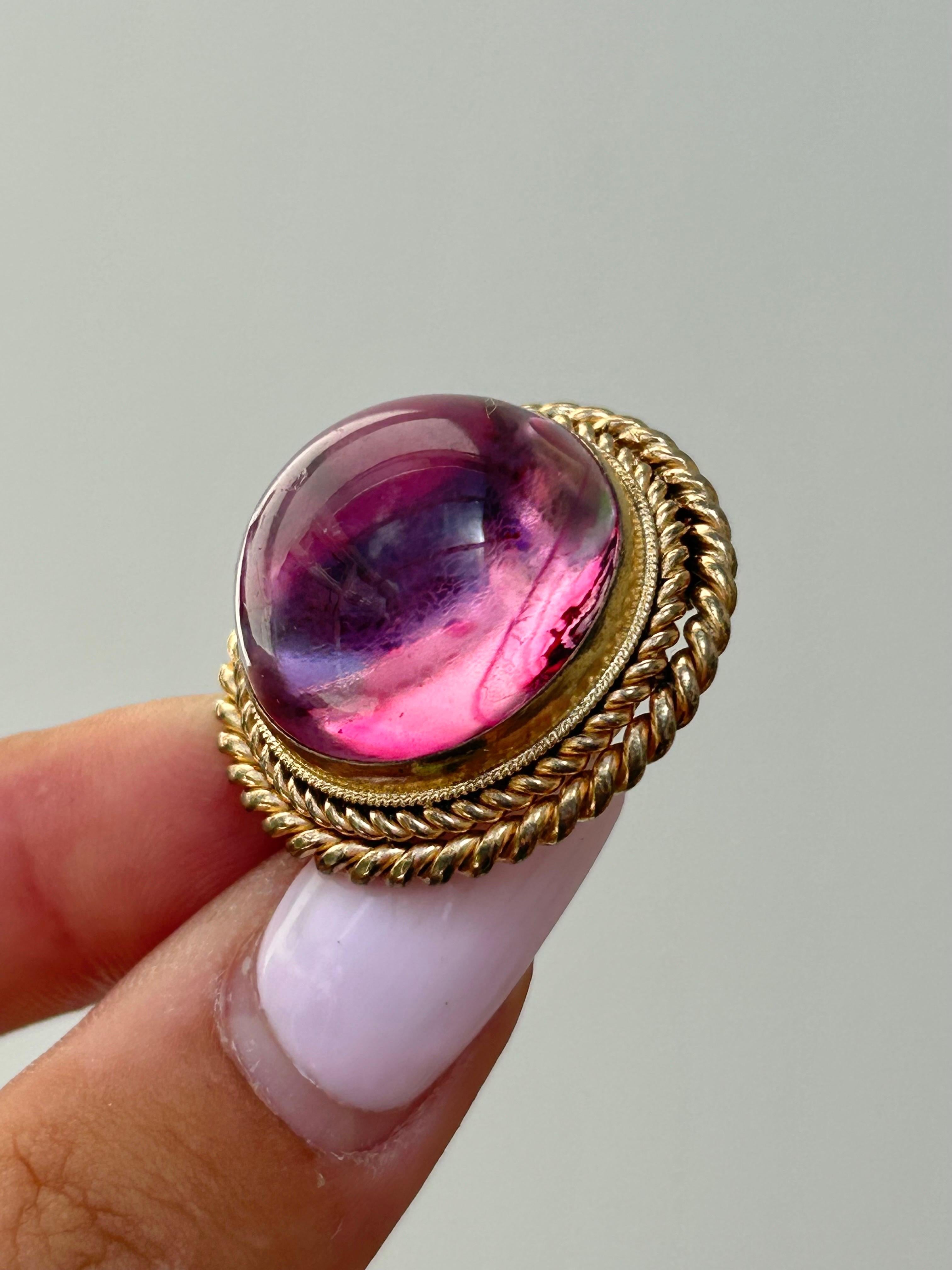 Antique Pink Foiled Cabochon Brooch and Earrings Suite in Antique Box For Sale 2