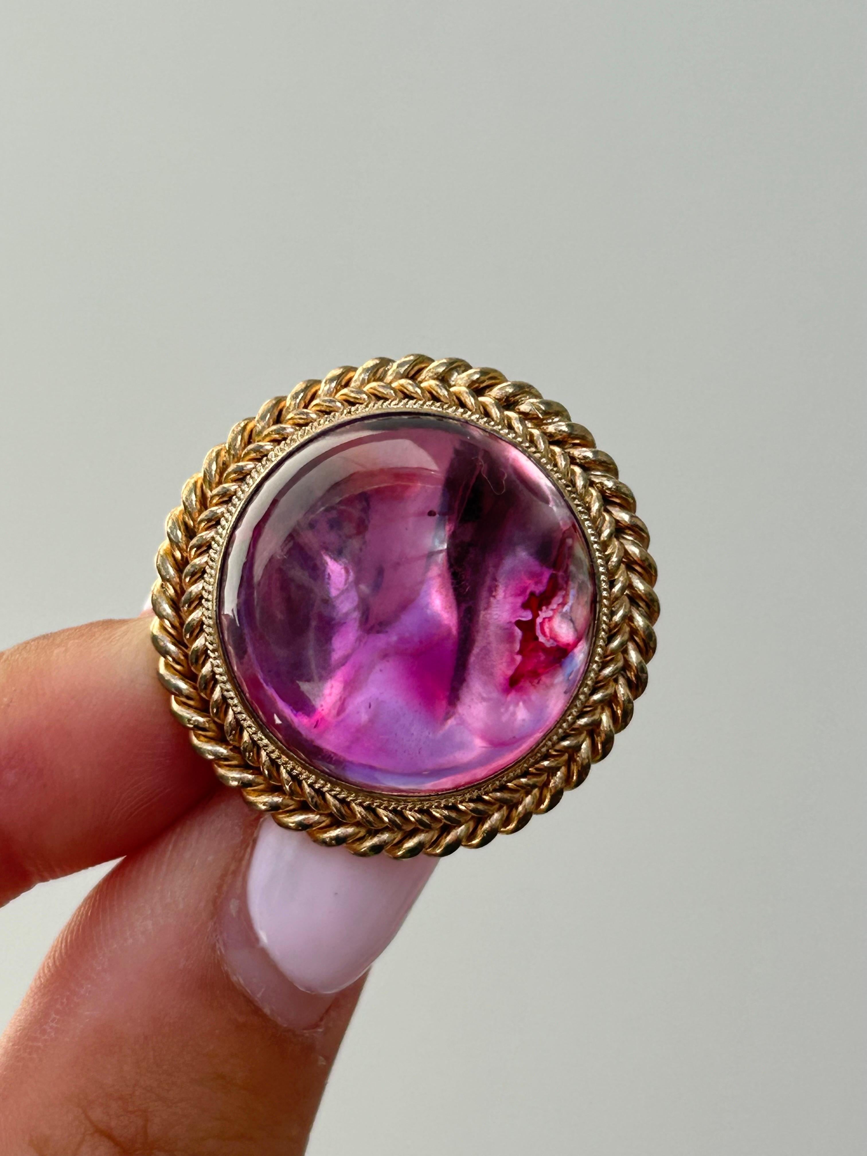 Antique Pink Foiled Cabochon Brooch and Earrings Suite in Antique Box For Sale 3