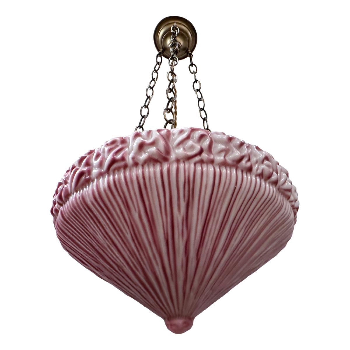 Francese Apparecchio di illuminazione in vetro rosa antico in vendita