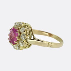 Antiker rosa Saphir- und Diamant-Cluster-Ring
