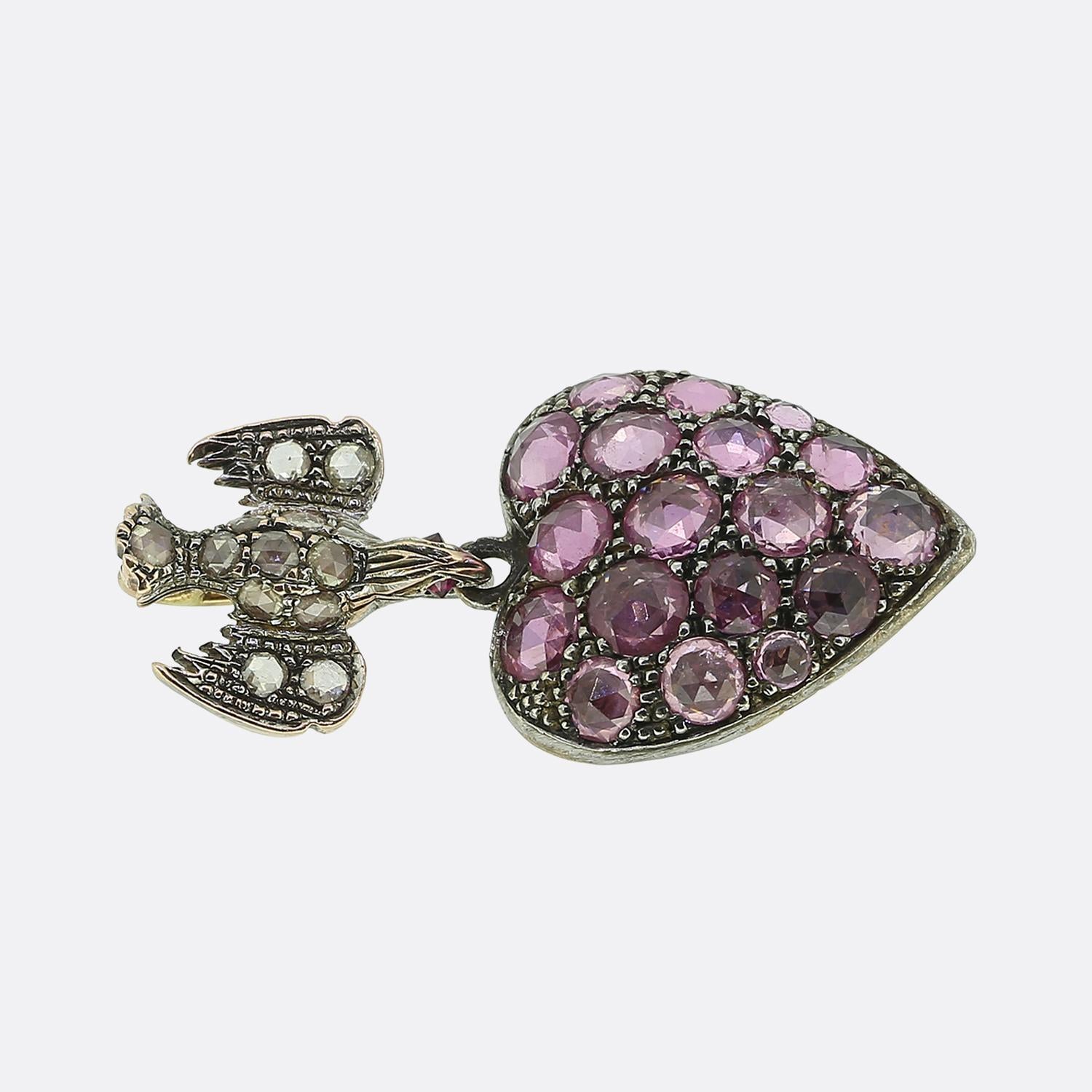 Georgien Pendentif en forme d'oiseau avec cœur en saphir rose et diamant taillé en rose en vente