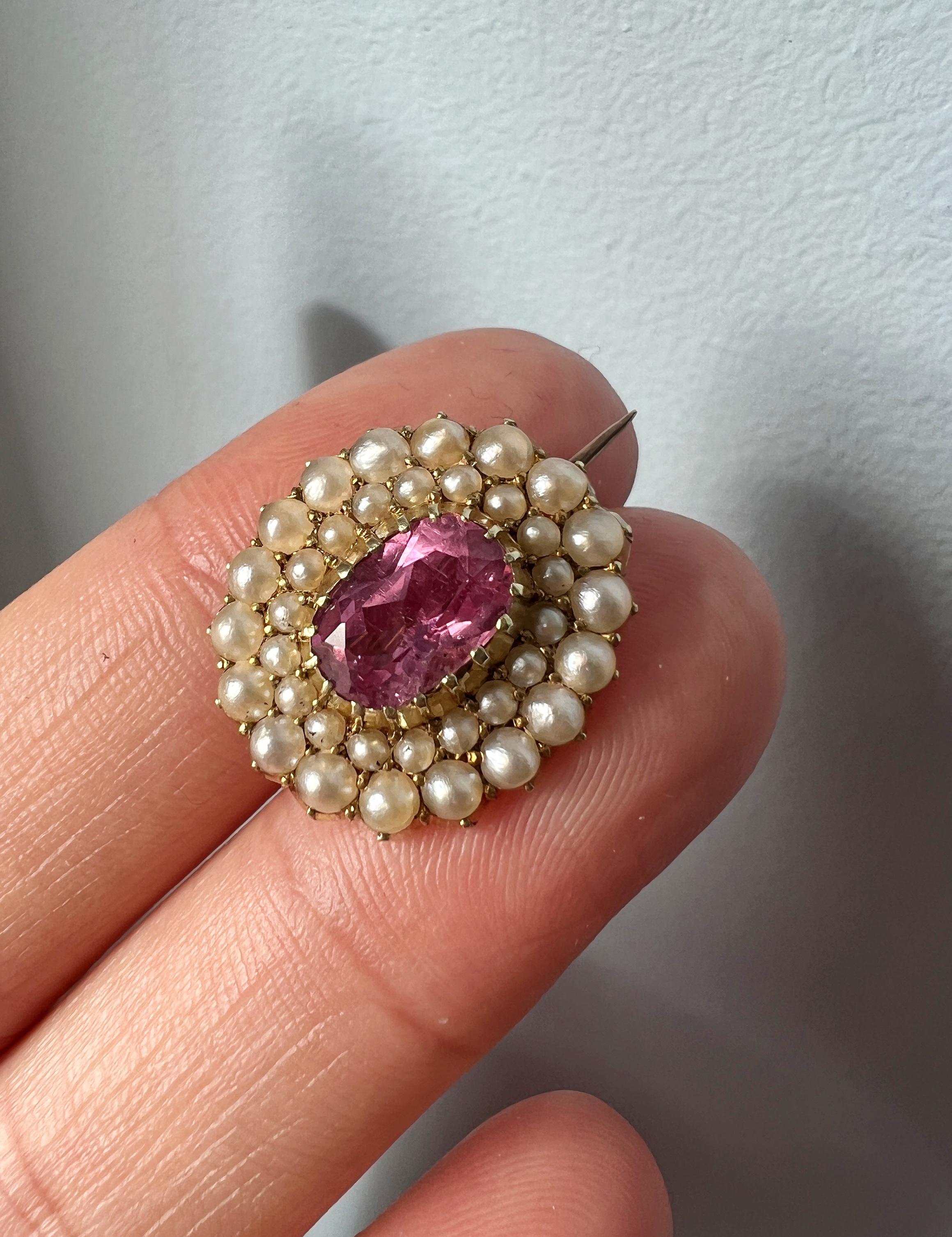 Antique Pink Tourmaline Seed Pearl Lace Pin Gold Brooch In Good Condition In Versailles, FR