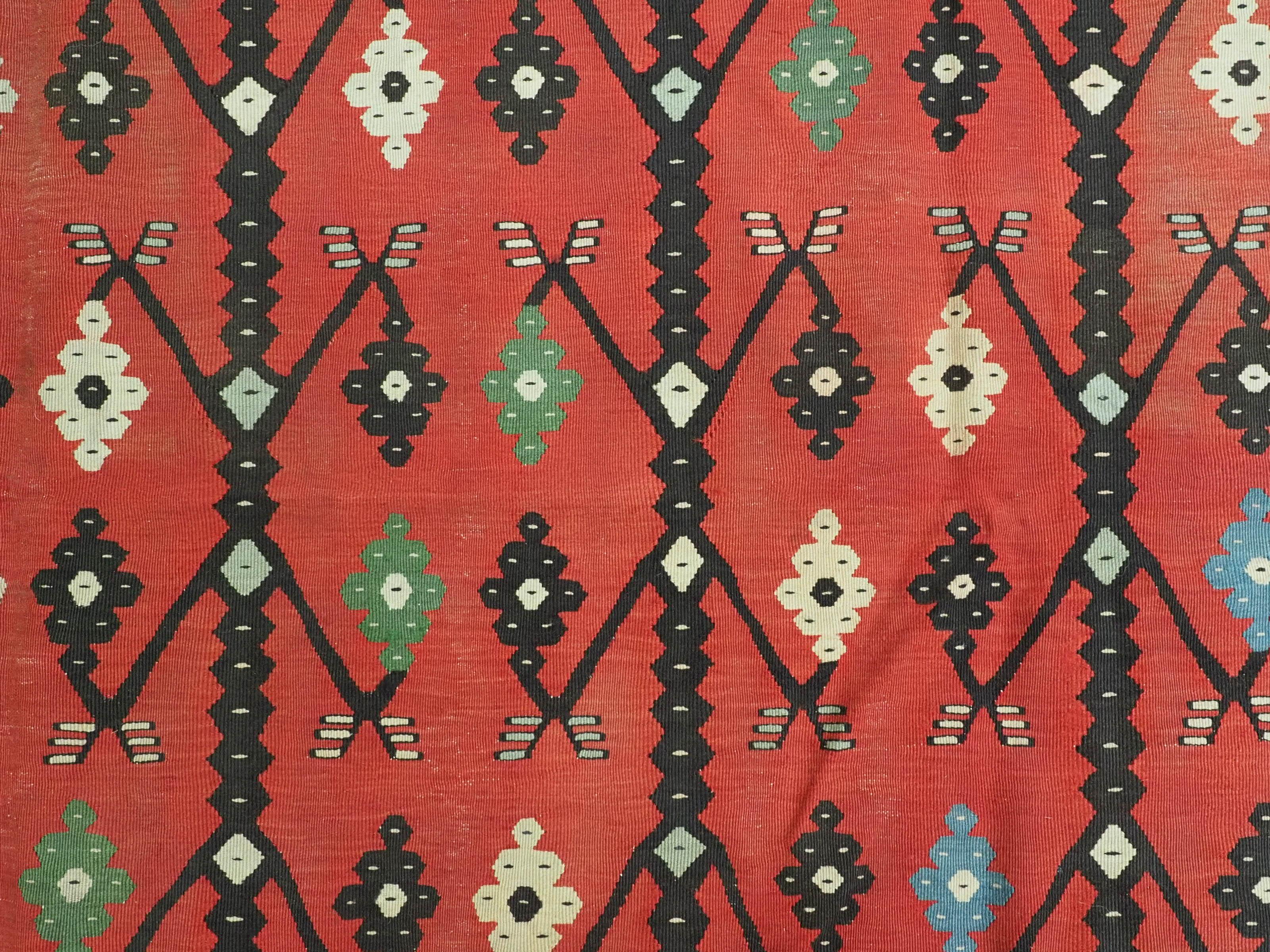 Antique Pirot / Sarkoy kilim of flowering tree design, circa 1920. For Sale 3