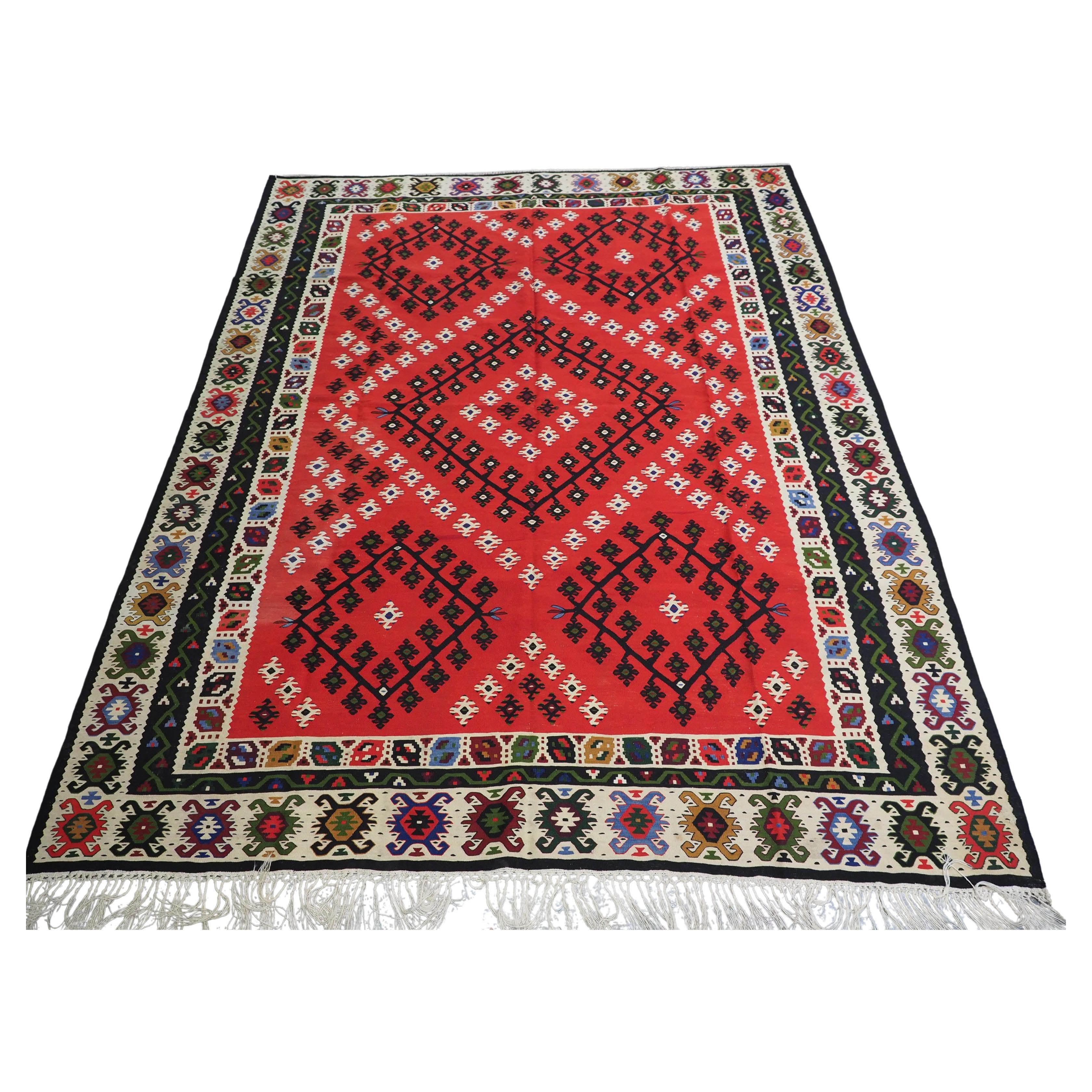 Antique Pirot / Sarkoy kilim of traditional design, circa 1920. For Sale