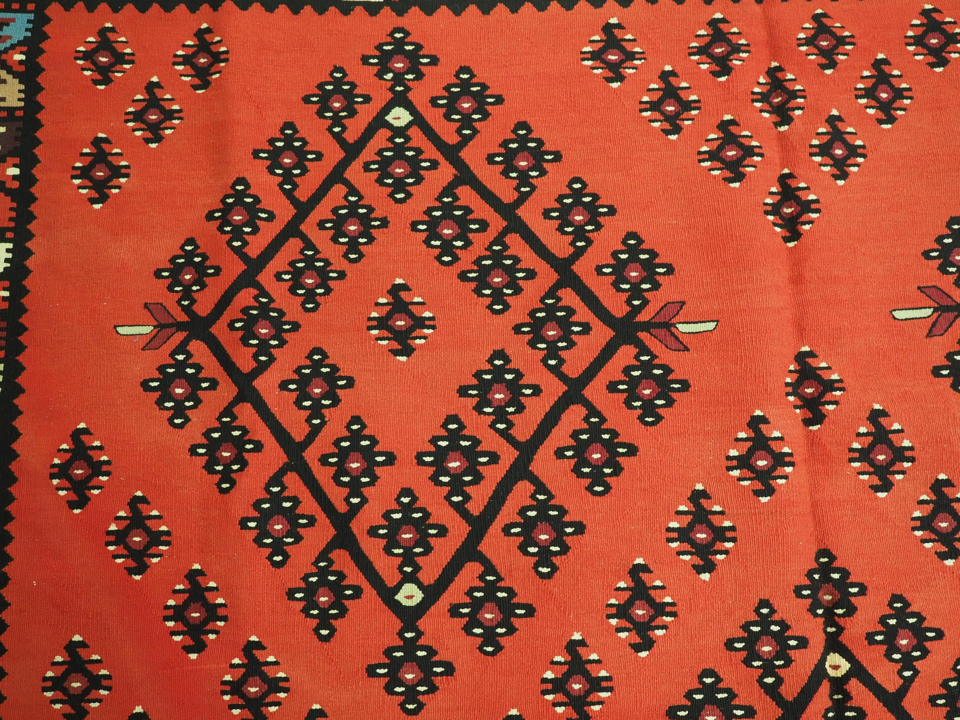 Antique Pirot / Sarkoy kilim of traditional design & good room size, circa 1920. For Sale 2