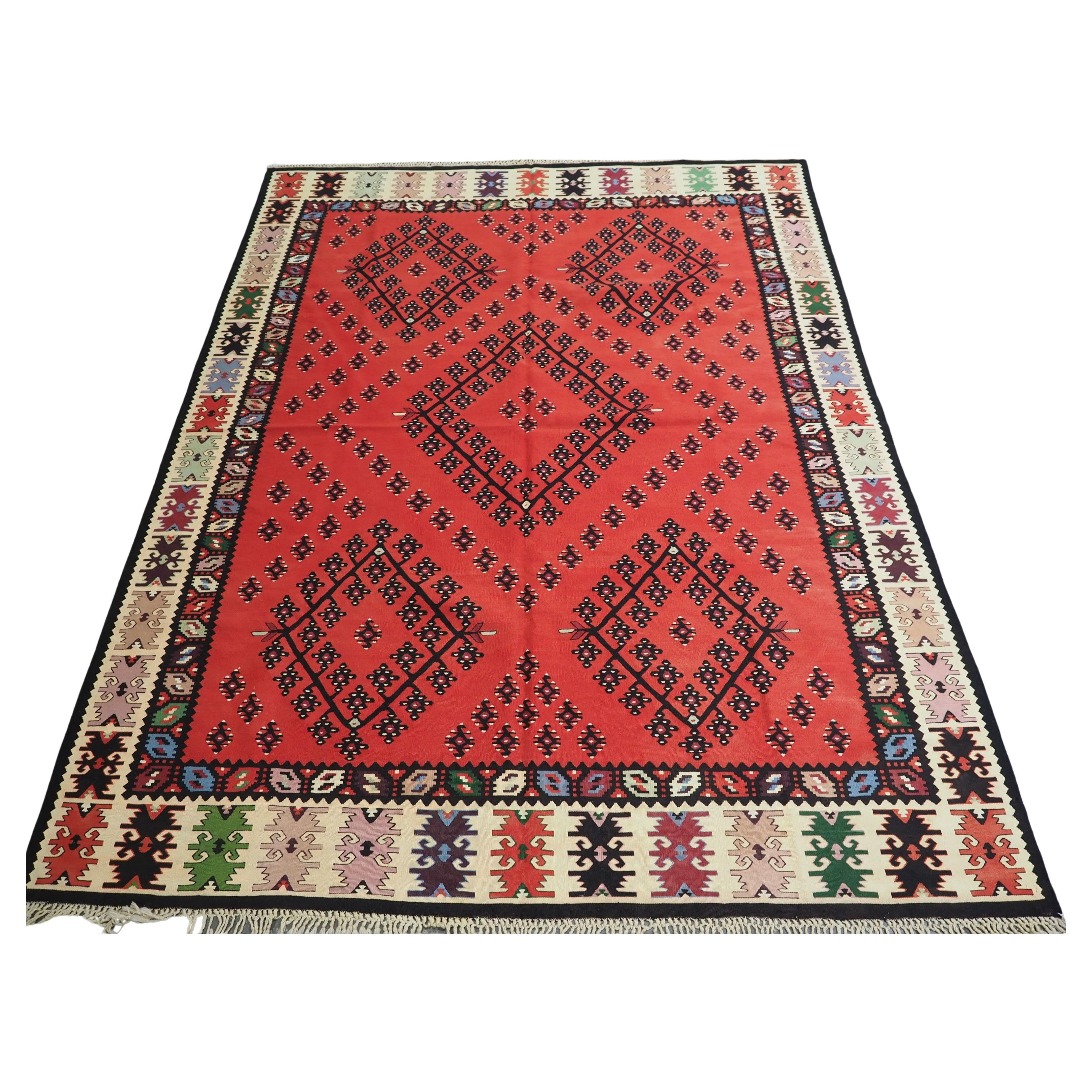 Antique Pirot / Sarkoy kilim of traditional design & good room size, circa 1920. For Sale