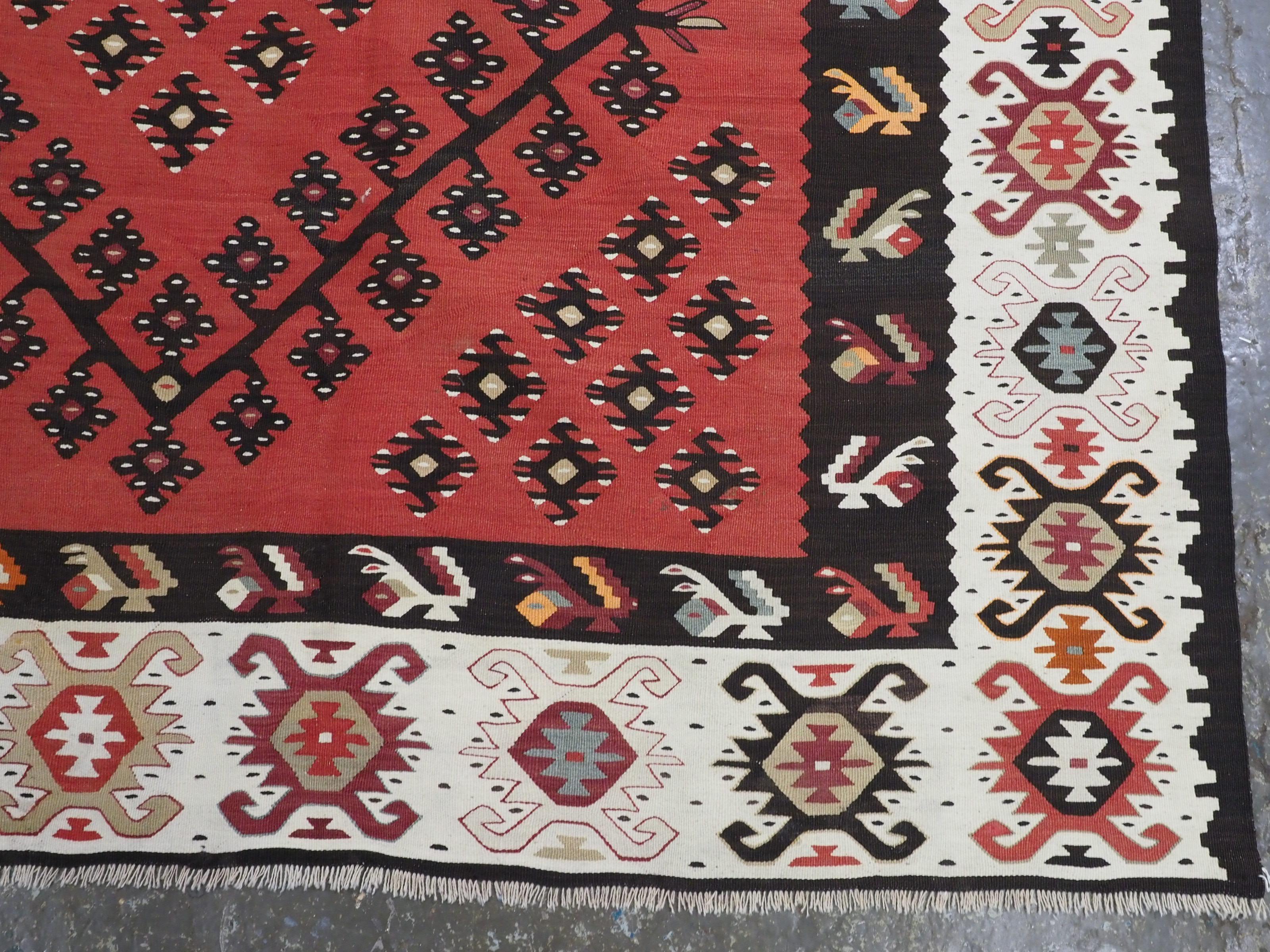 Antique Pirot/ Sarkoy kilim of traditional design & large room size, circa 1920. For Sale 4