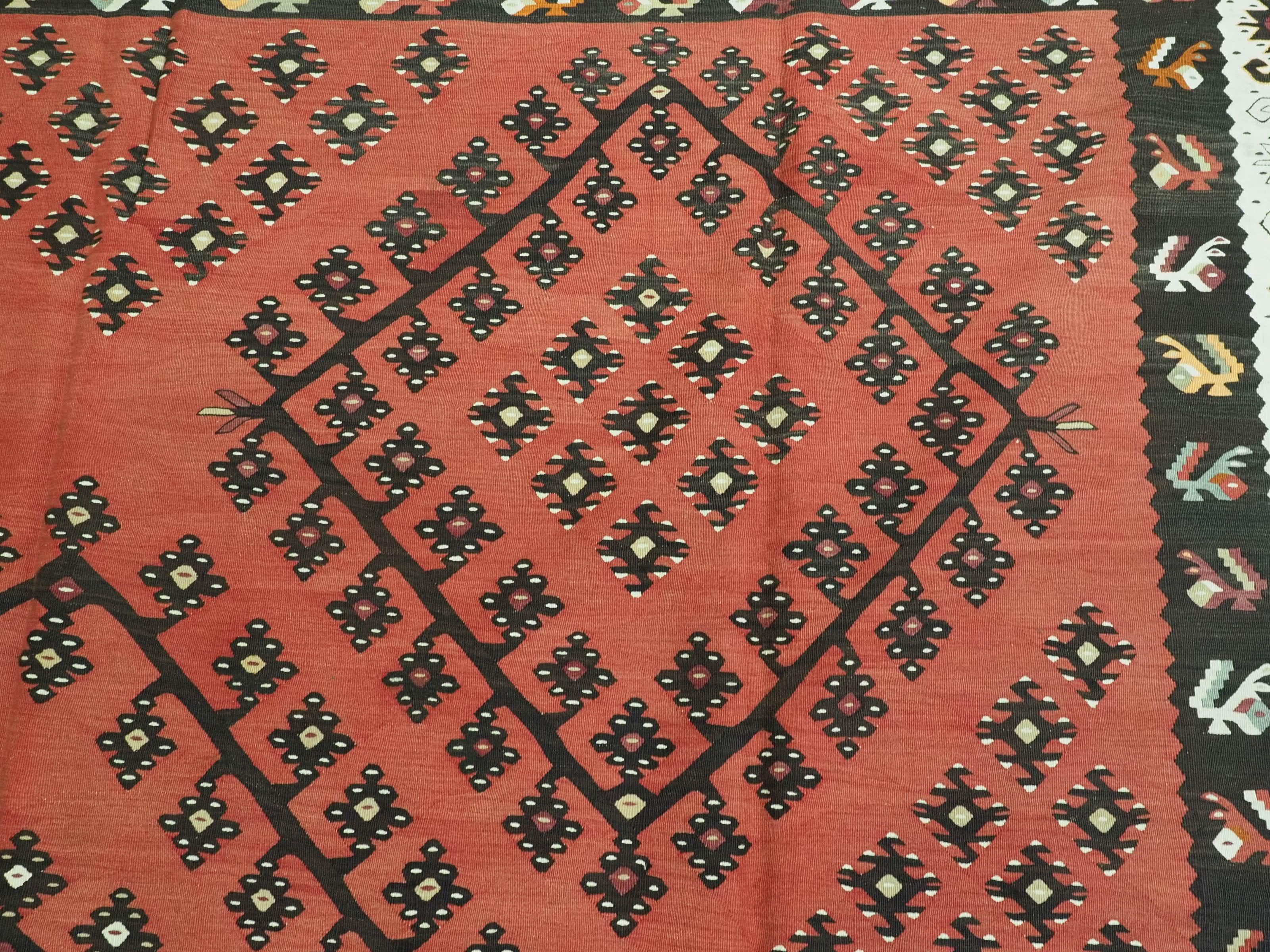 Antique Pirot/ Sarkoy kilim of traditional design & large room size, circa 1920. For Sale 2