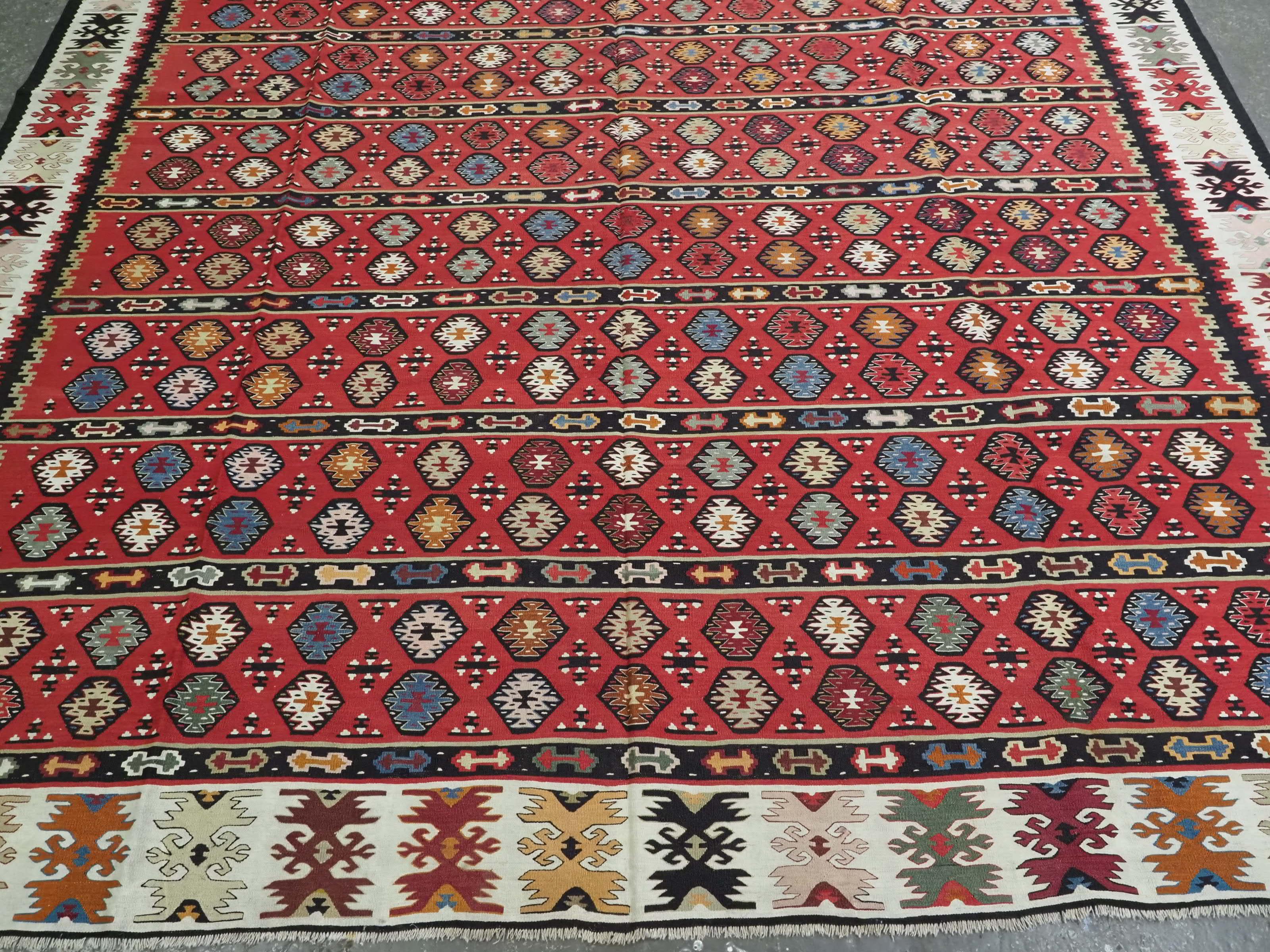 Early 20th Century Antique Pirot / Sarkoy kilim of traditional fine banded design, circa 1920. For Sale