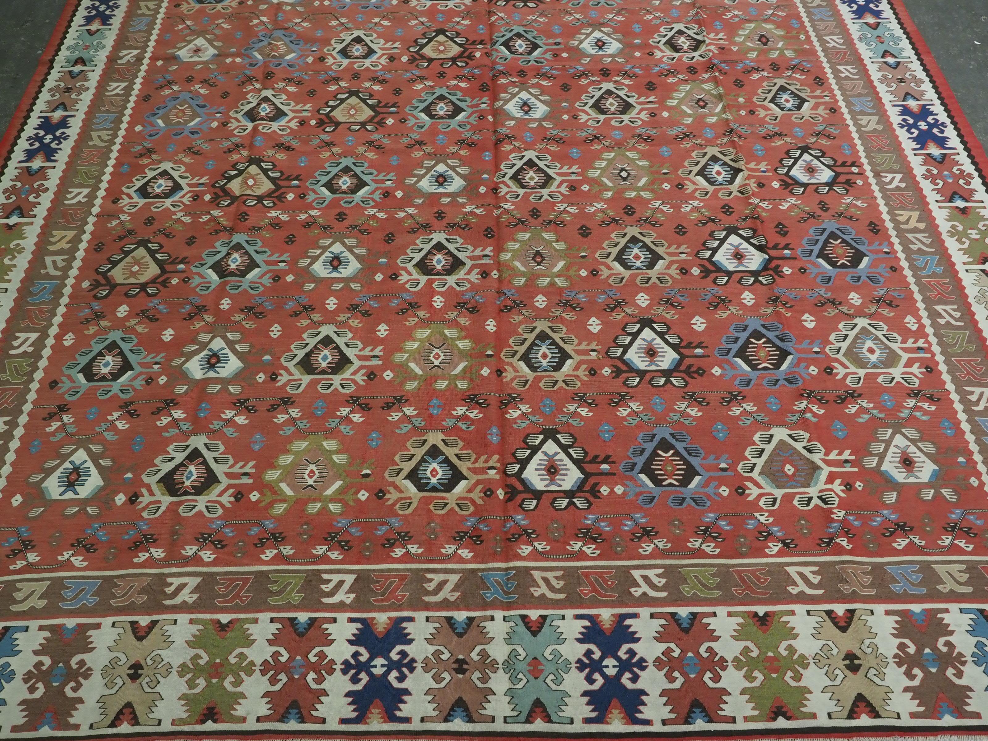 Wool Antique Pirot / Sarkoy kilim of traditional repeat design, circa 1920. For Sale