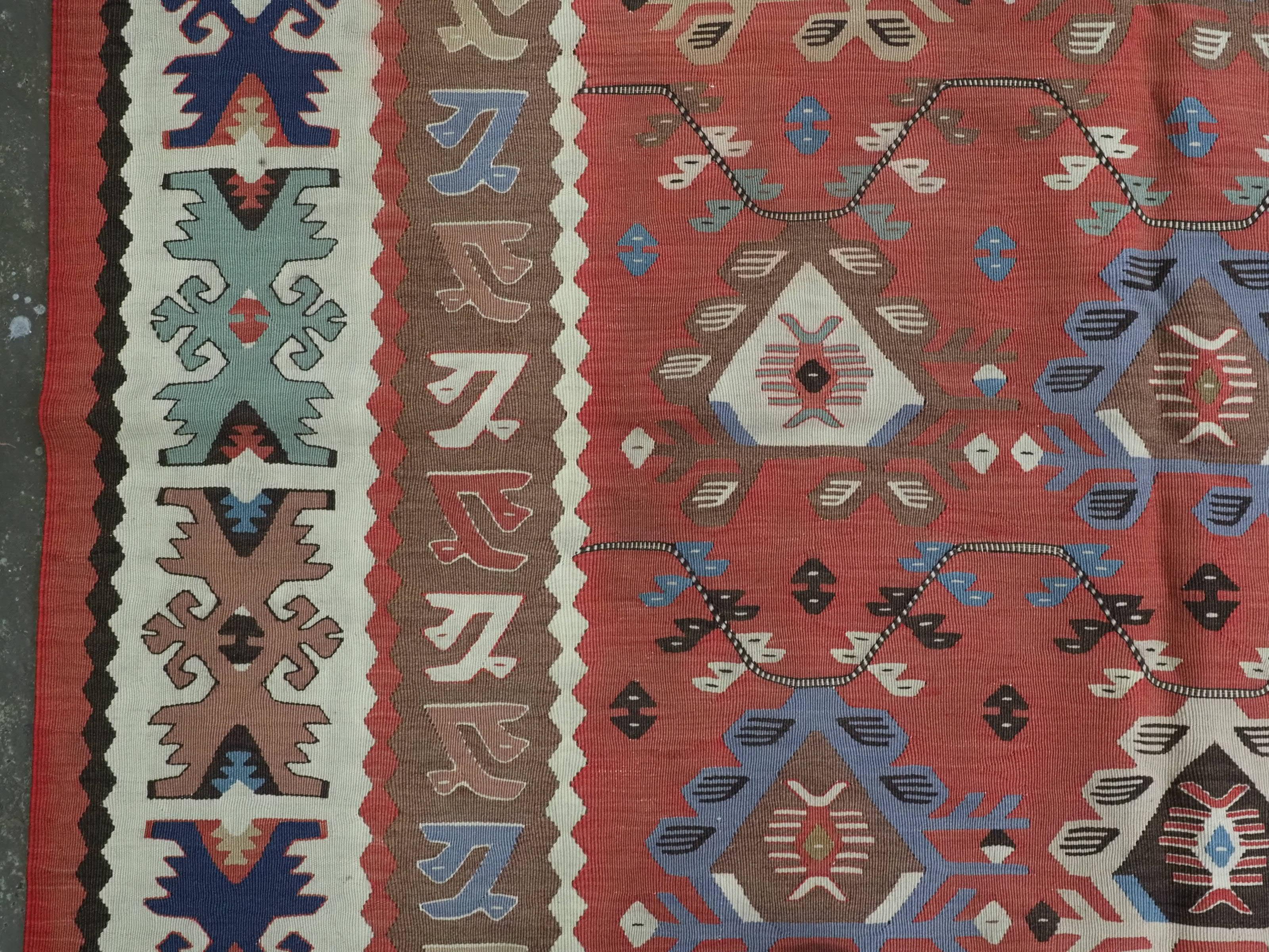 Antique Pirot / Sarkoy kilim of traditional repeat design, circa 1920. For Sale 2