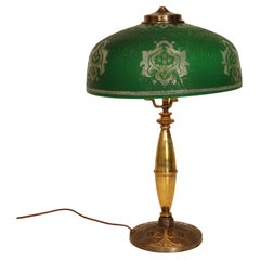 Lampe de table antique de Pittsburgh avec abat-jour en glace ébréchée verte CIRCA, circa 1920