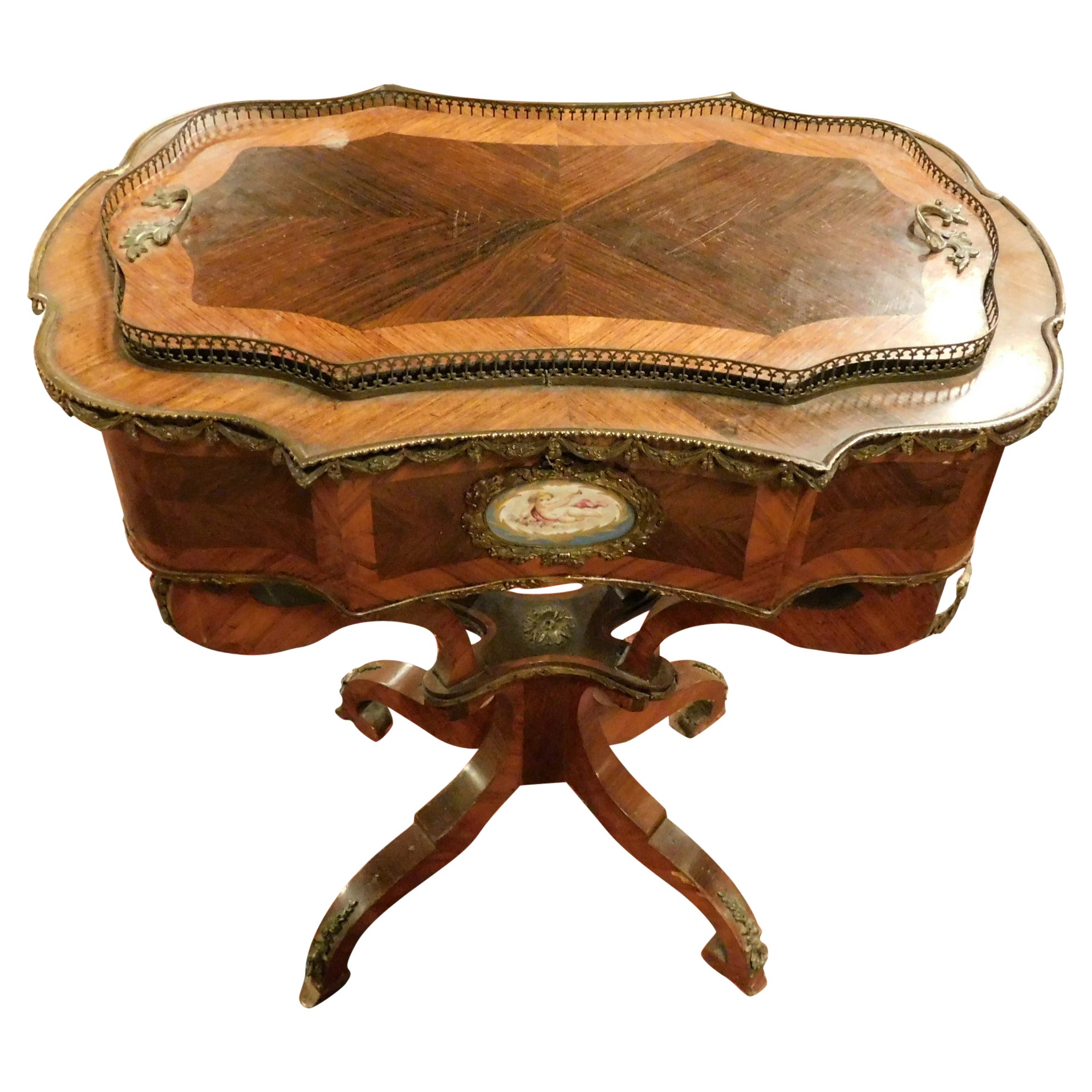 Antique "Planter" Cabinet Table Mahogany Walnut Veneer, Late 19th Century France