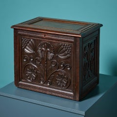 Antique Plaster Pantheon Friezes After John Henning the Elder In A Bespoke Case