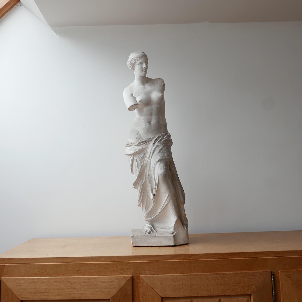 Antique Plaster Reduction of Venus De Milo Statue


An early 20th French reduction statue of Venus De Milo. 

Formed from plaster. 

Some model numbers to base. 

A good cast, around half height in size so it works on the floor or a table