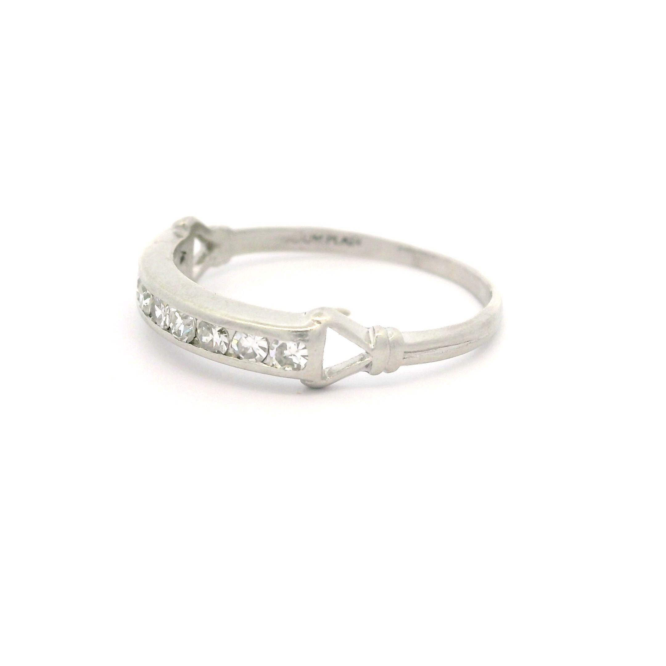 Antique Platinum 0.25ctw Fiery Old Single Cut Diamond Belt Buckle Band Ring For Sale 6