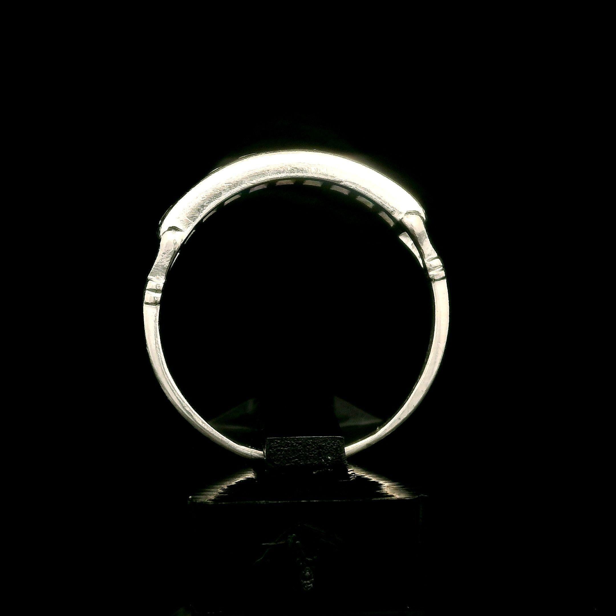 Antique Platinum 0.25ctw Fiery Old Single Cut Diamond Belt Buckle Band Ring For Sale 2