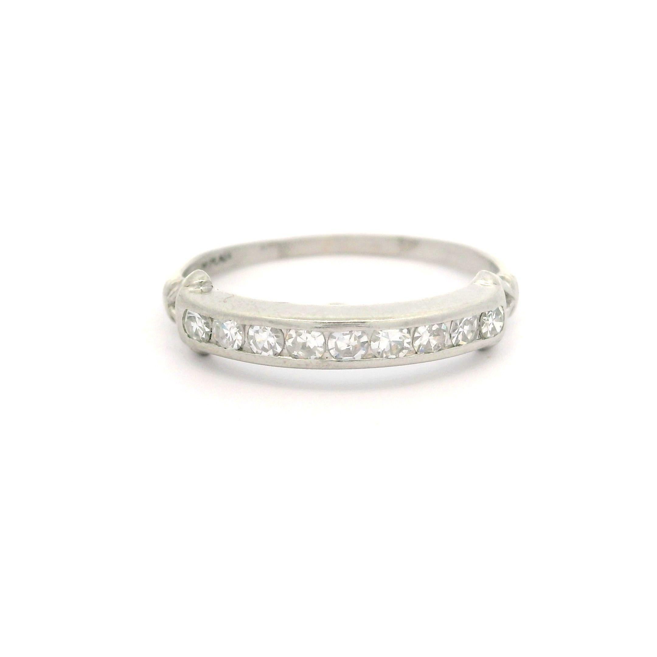 Antique Platinum 0.25ctw Fiery Old Single Cut Diamond Belt Buckle Band Ring For Sale 4