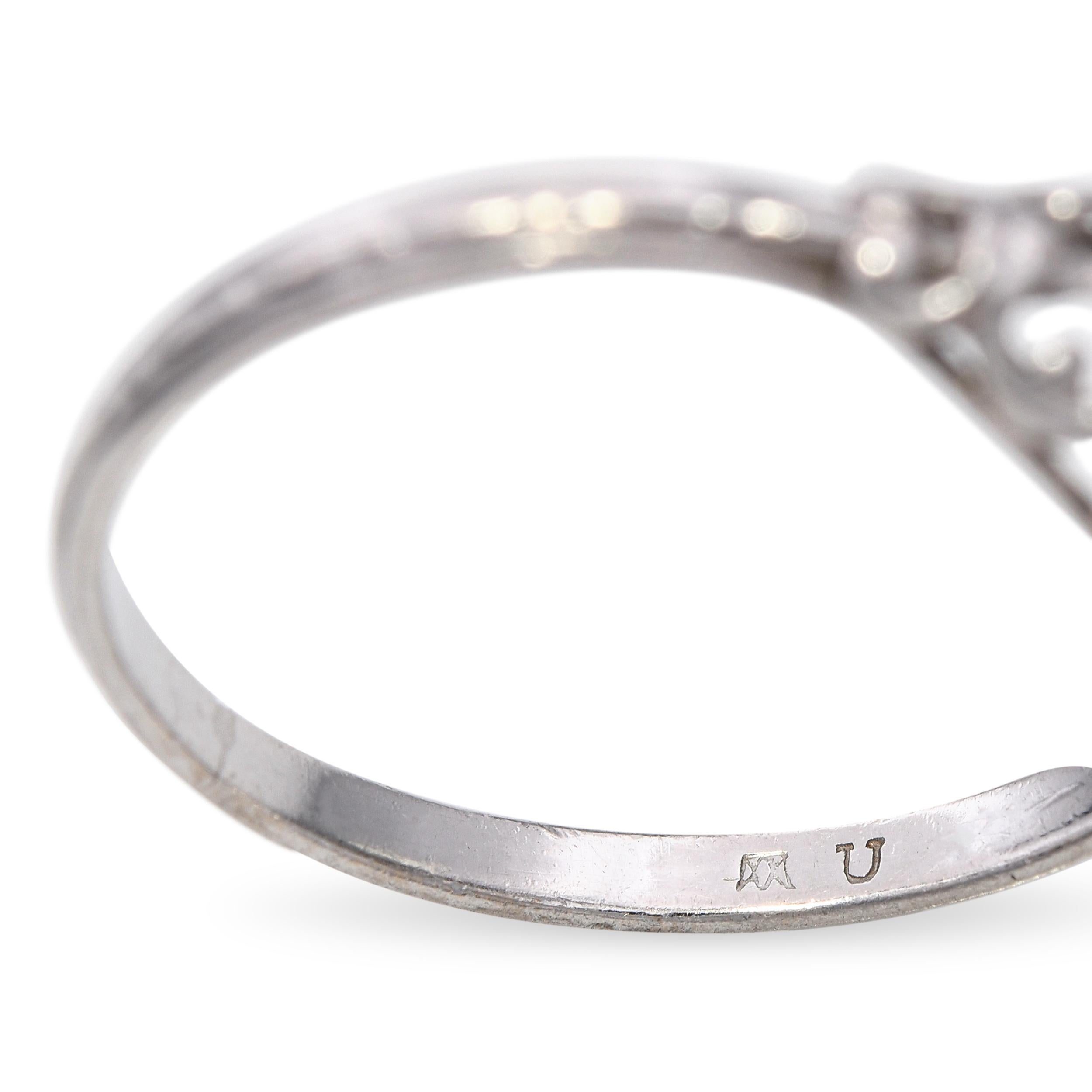 Anello di fidanzamento in platino antico con diamante europeo antico da 0,30 carati in filigrana in vendita 1