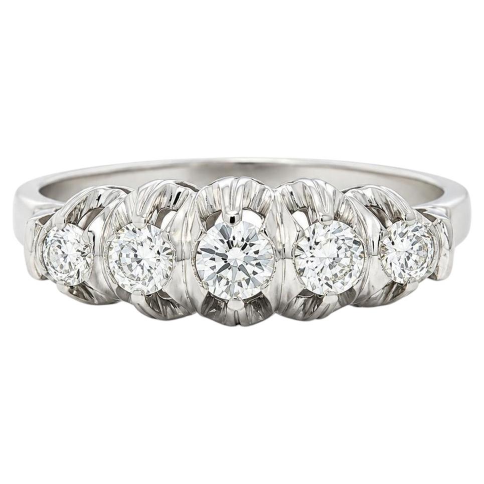 Anillo antiguo de platino con 5 diamantes de corte europeo antiguo que suman 0,40 ct en total