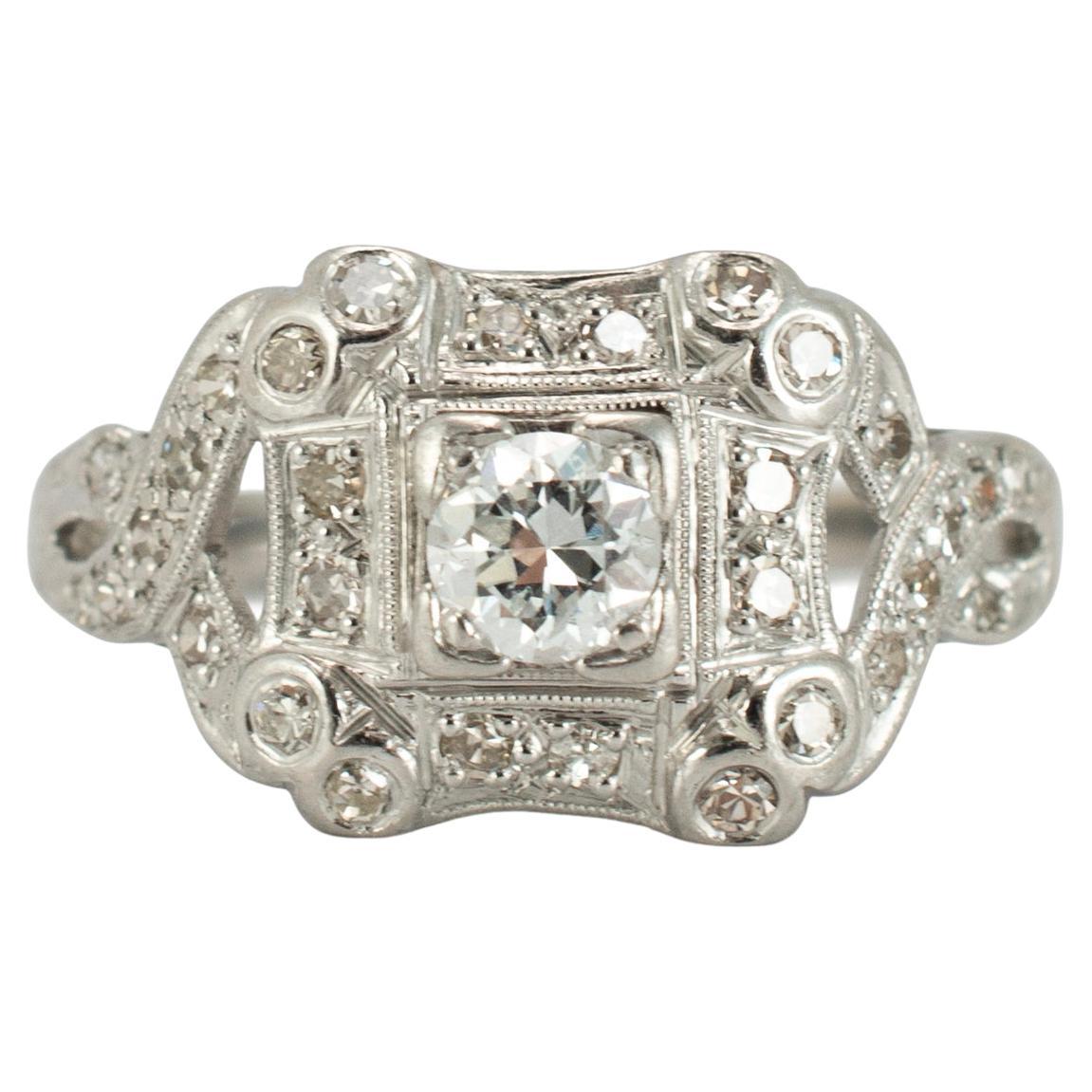 Antique Platinum 0.66ct Old European Cut Diamond Filigreed Engagement Ring in vendita