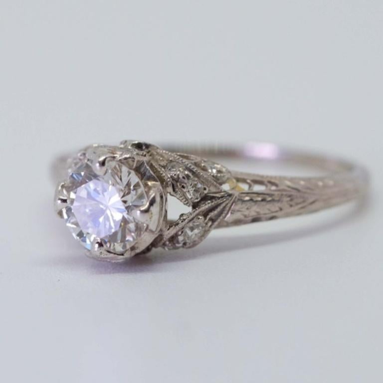 Antiker Platin-Ring mit 0,8 Karat Diamant (Art déco) im Angebot