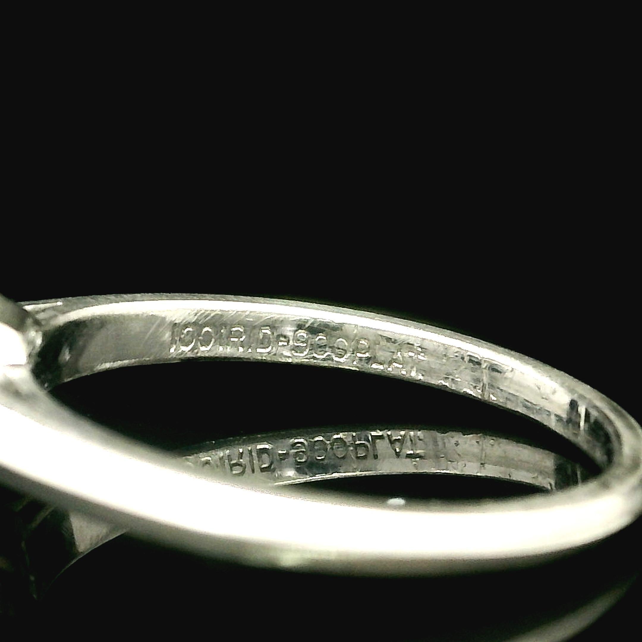 Taglio cuscino Anello di fidanzamento solitario in platino antico con diamanti taglio mine da 0,88 ct. in vendita