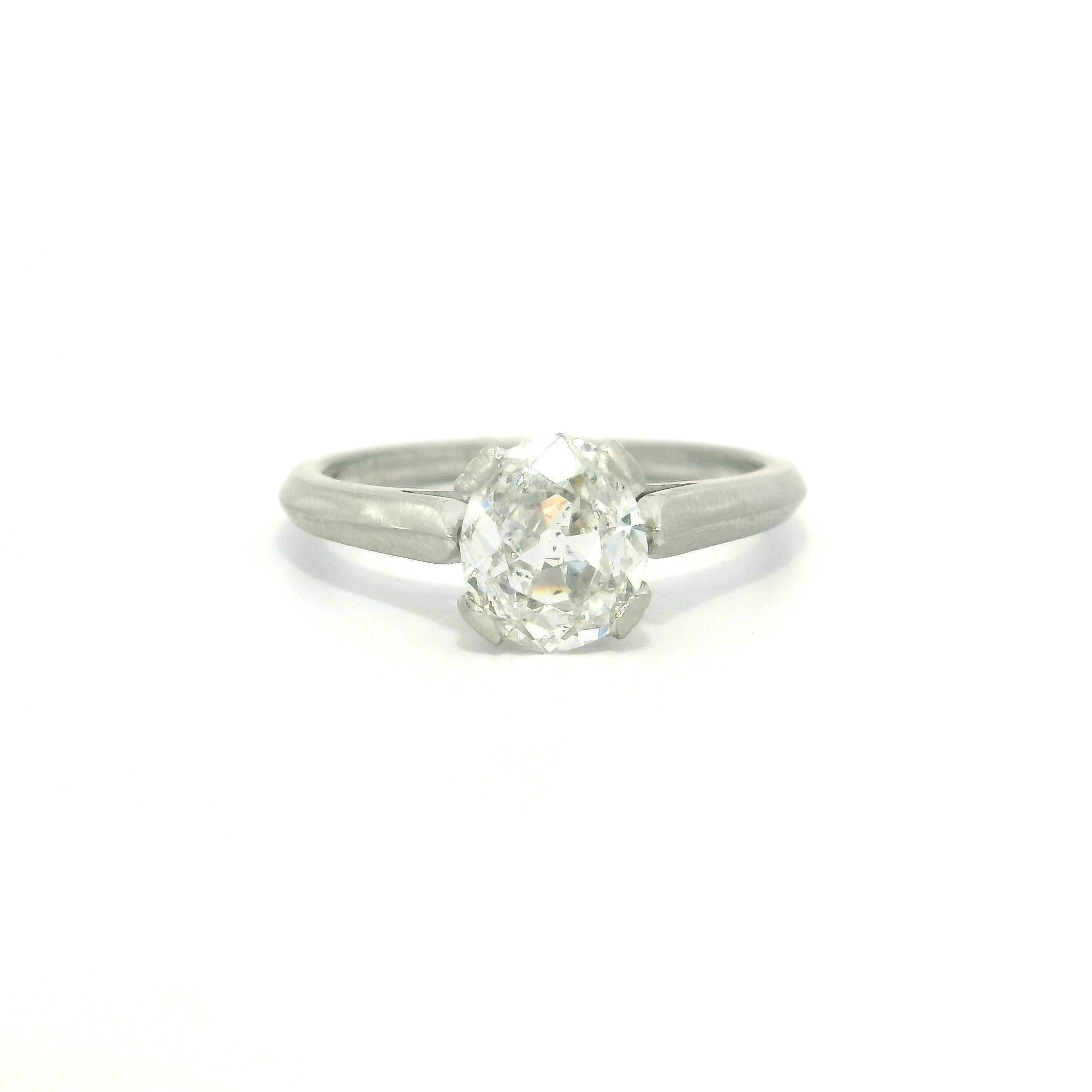 Antique Platinum 0.88ctw Old Mine Cut Diamond Solitaire Engagement Ring