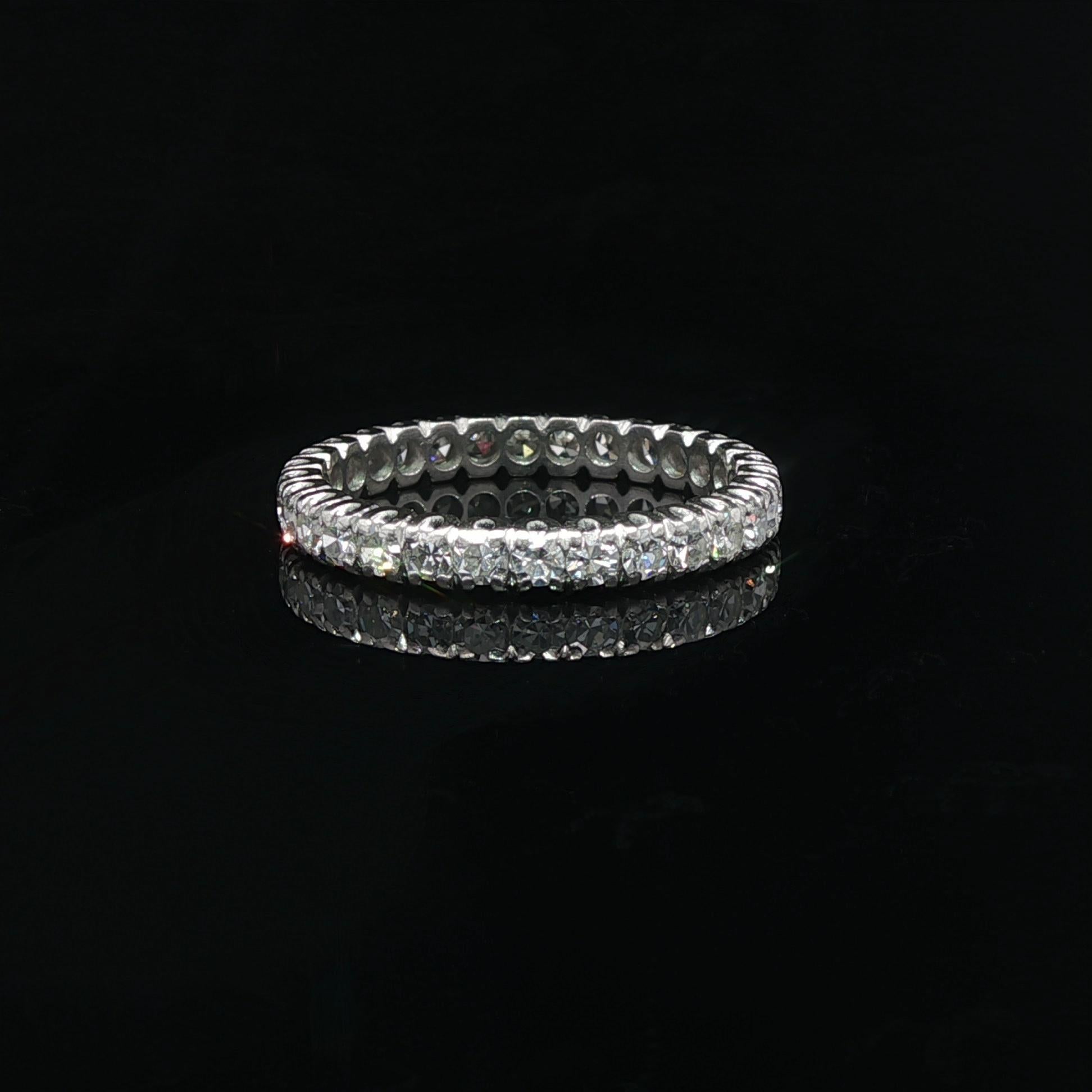 Antique Platinum 1.0ctw Old Single Cut Pave Diamond Eternity Band Ring im Zustand „Gut“ im Angebot in Montclair, NJ