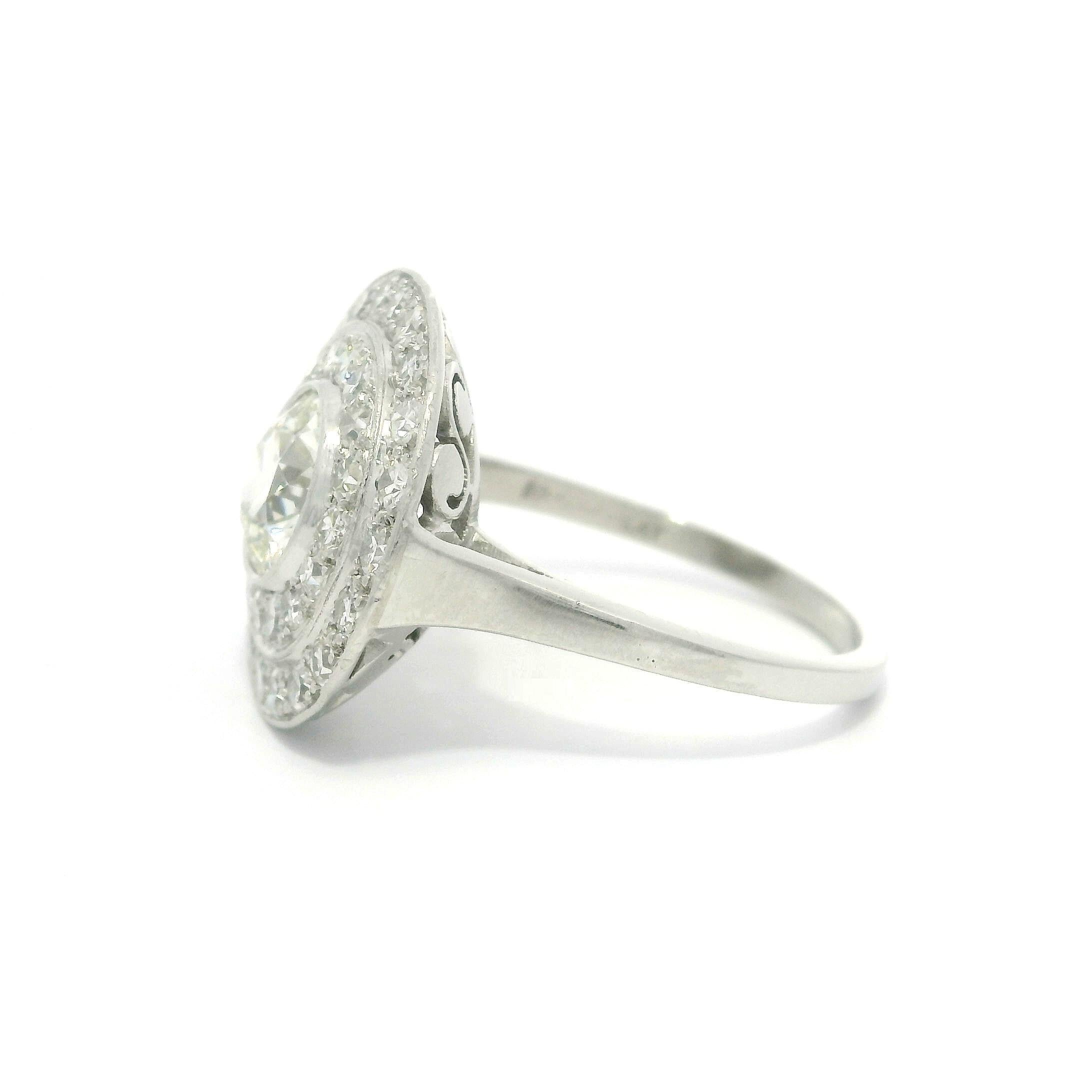 Antiker Platin 1,85 ctw Lünette Alter Diamant Konzentrischer Target Platin-Ring im Angebot 8