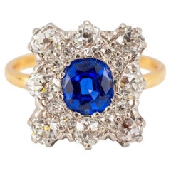 Antique Platinum 18K Gold Gia Royal Blue Kashmir Sapphire Diamond Cocktail Ring