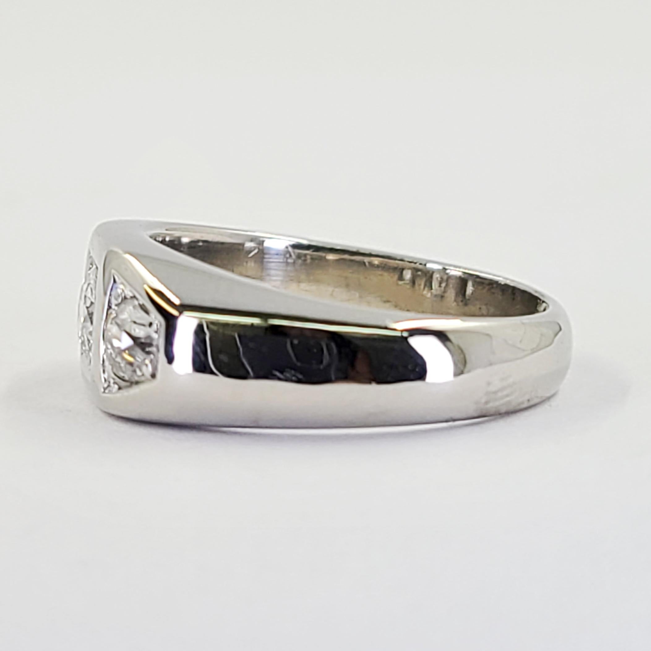 Old European Cut Antique Platinum 3 Stone Diamond Ring For Sale