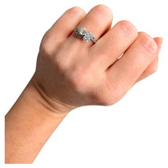 Used Platinum Diamond Toi et Moi Crossover Engagement Ring