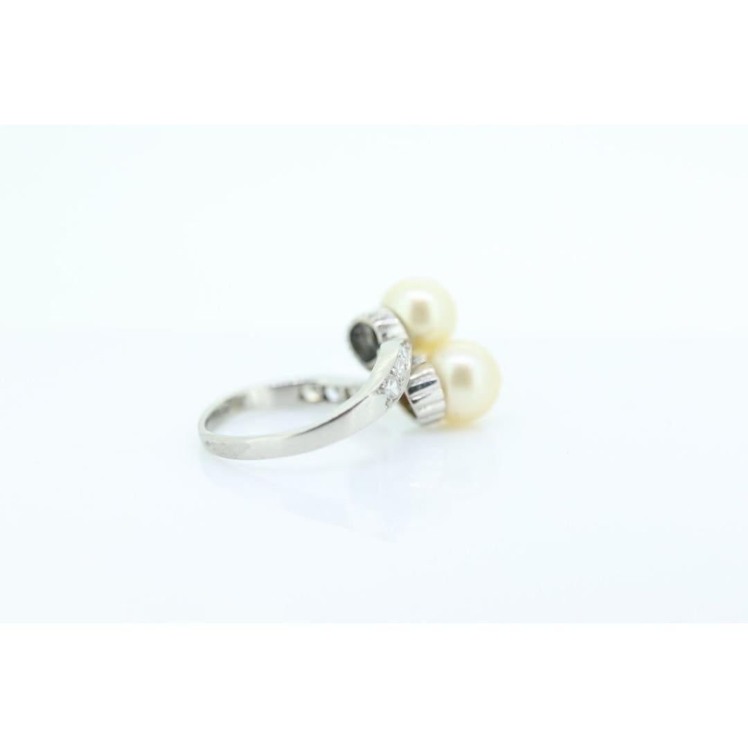 Antiker Platin-Diamantring mit doppelter Perle. Bypass-Ring mit zwei Akoya-Perlen und Bypass-Ring. im Angebot 5