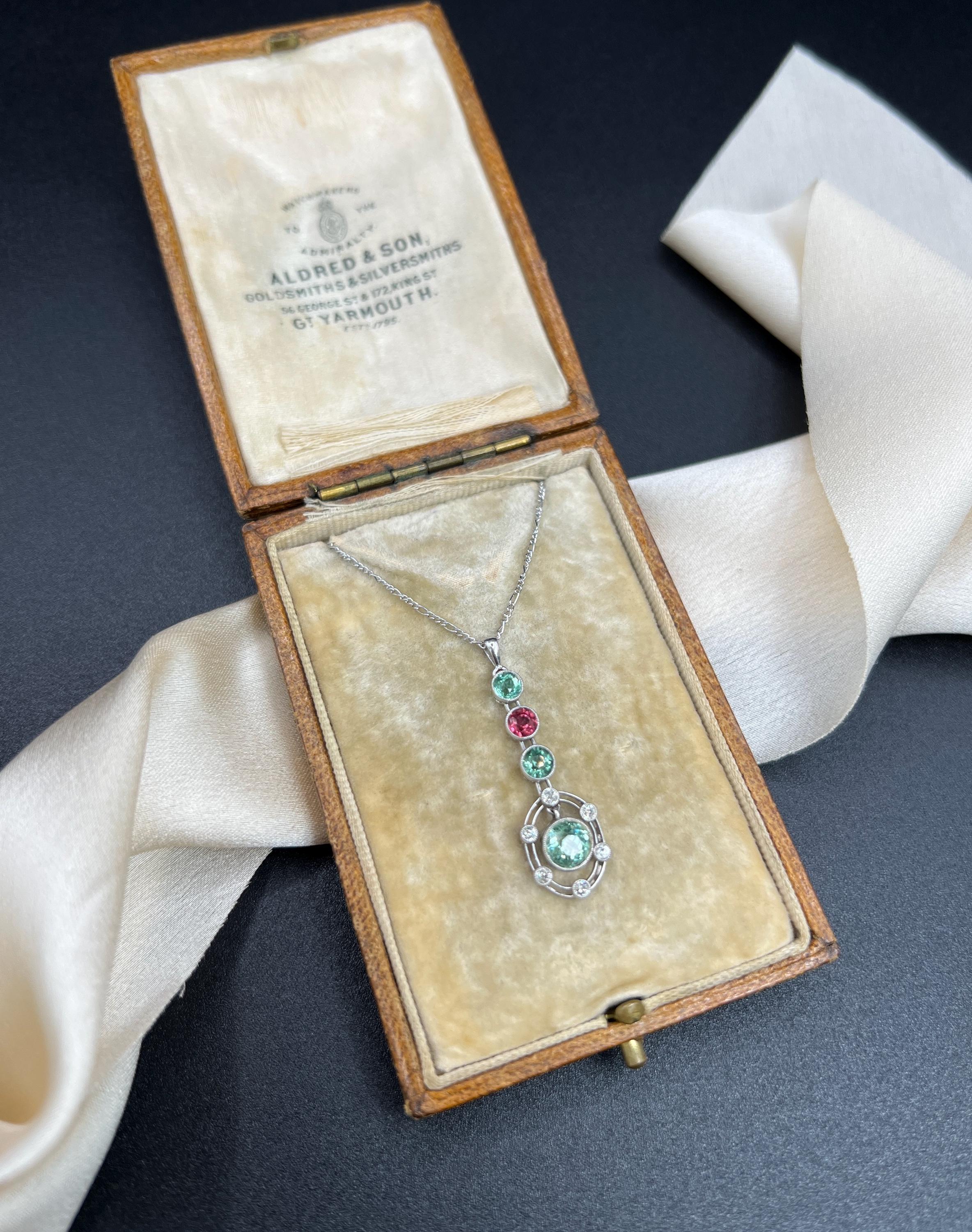 Pendentif Suffragette édouardien ancien en platine, diamant, tourmaline rose et verte en vente 5