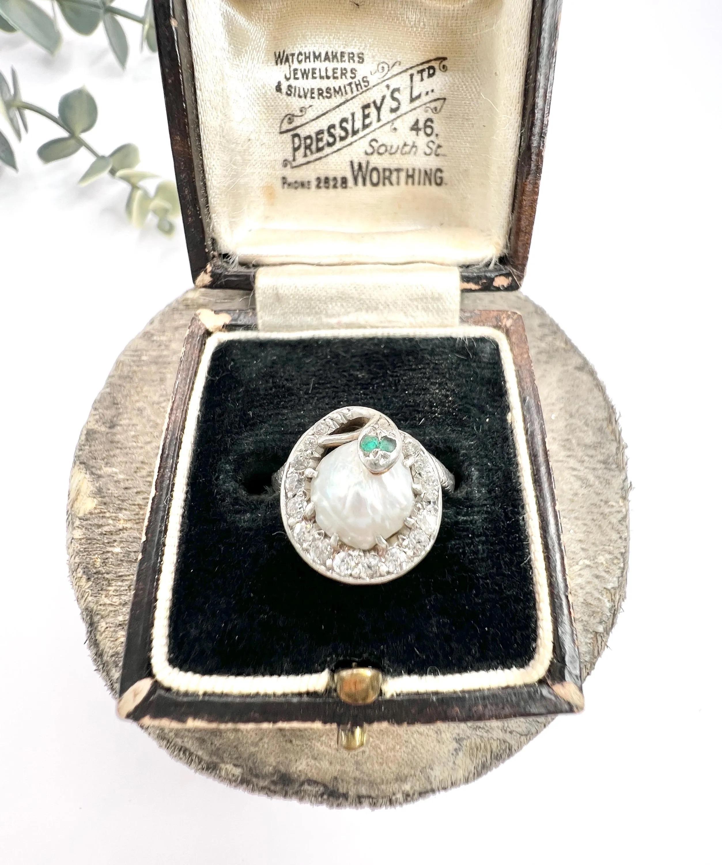 Antique Platinum, Edwardian era Pearl & Emerald Snake Ring For Sale 3