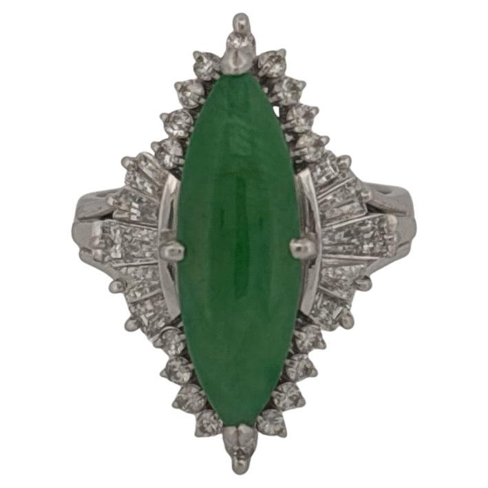Antique Platinum Long Green Jade & 0.75 Carat Round & Baguette Diamond Ring In Good Condition For Sale In Sewickley, PA