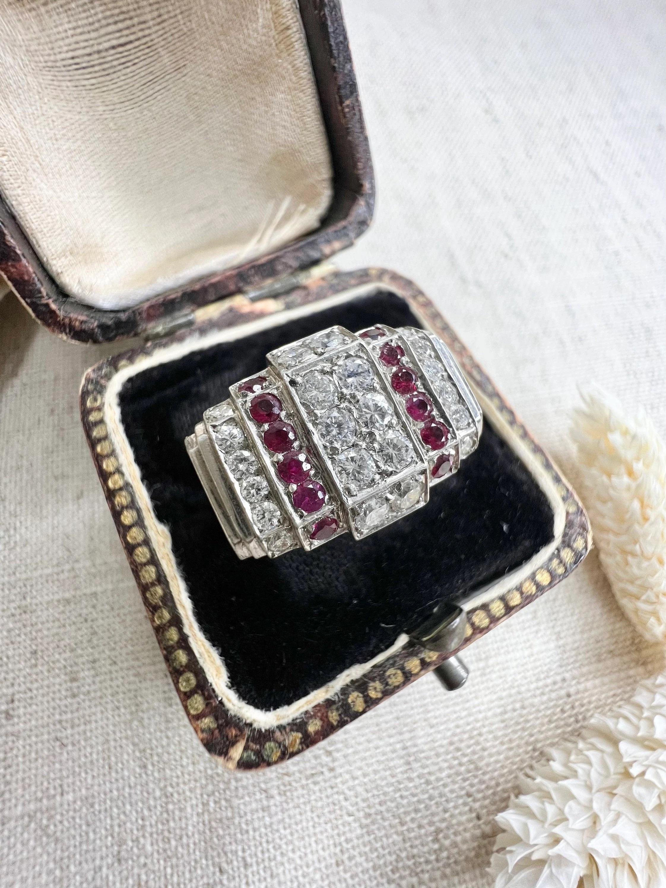 Antique Platinum Ruby & Diamond Art Deco Plaque / Tank Ring For Sale 5
