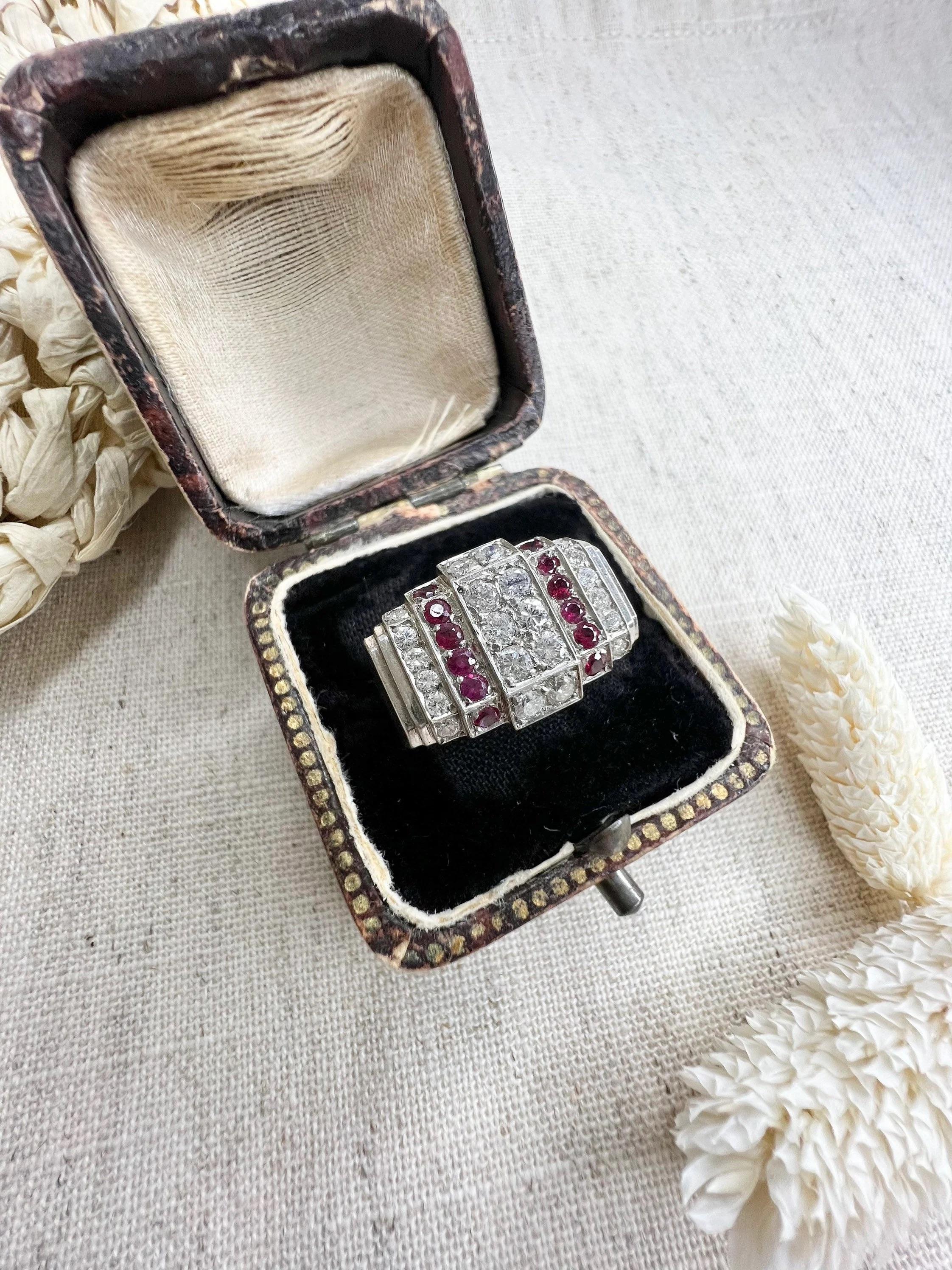 Antique Platinum Ruby & Diamond Art Deco Plaque / Tank Ring For Sale 3