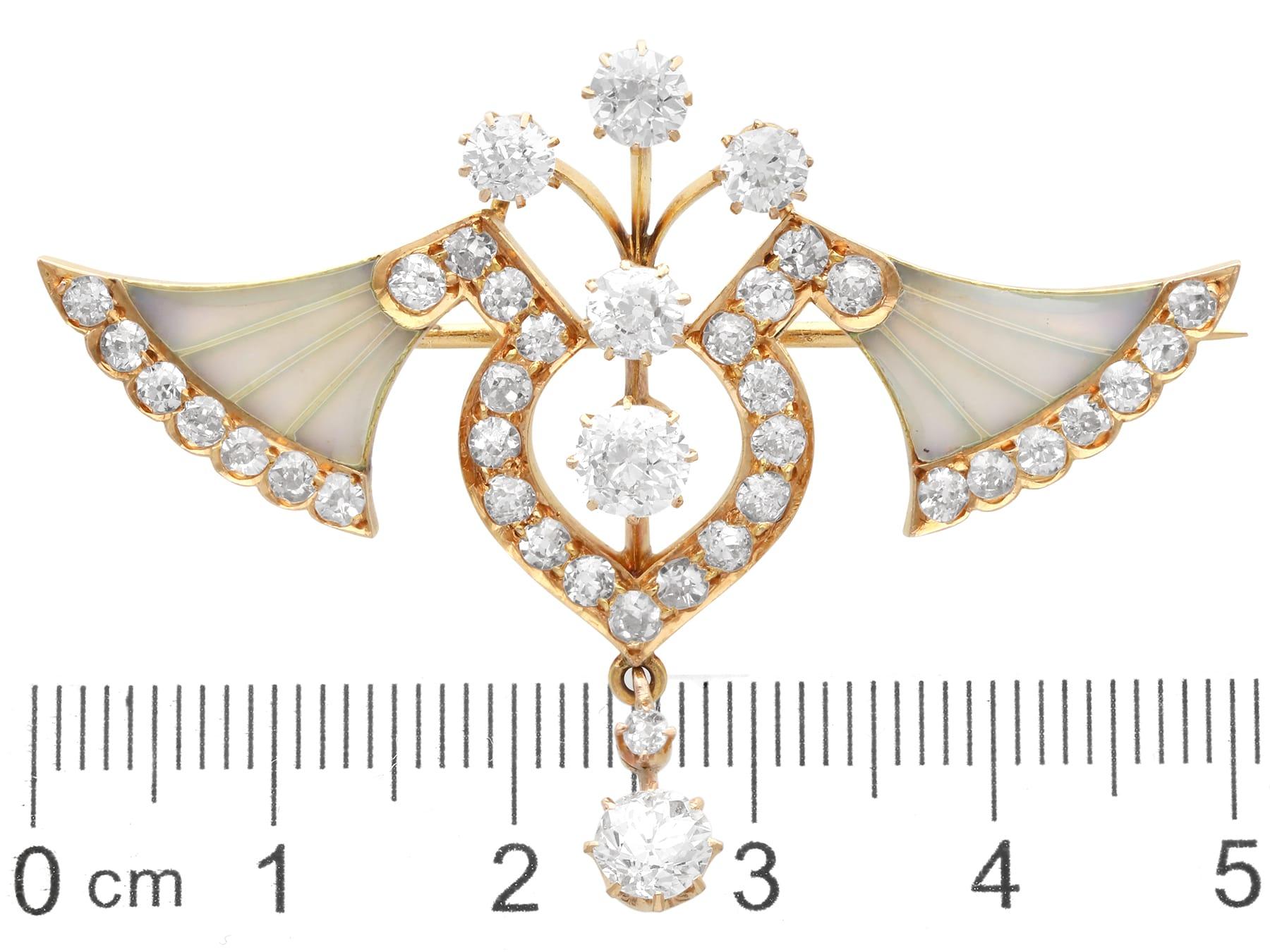 Spilla antica in oro giallo 21k e diamanti da 4,23 carati Circa 1890 in vendita 3