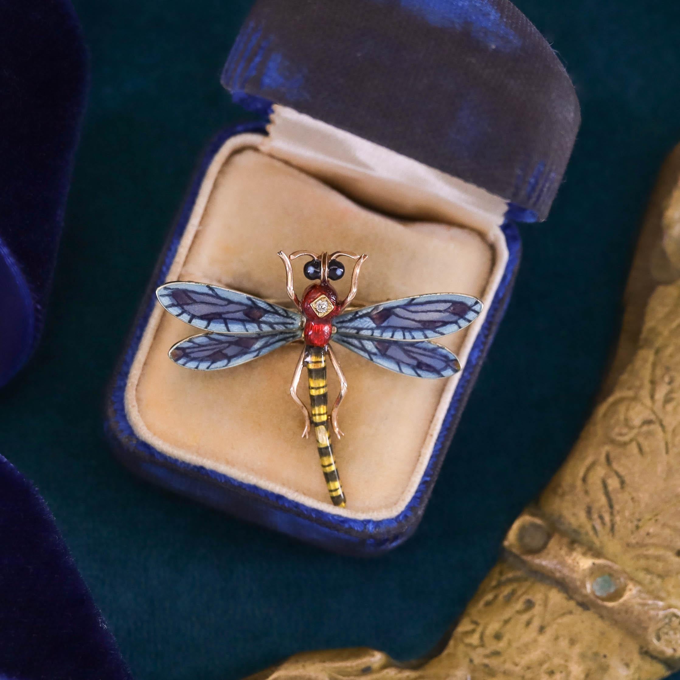 Antique Plique a Jour Enamel Dragonfly Clip of 14k Gold In Good Condition For Sale In Lewisburg, PA