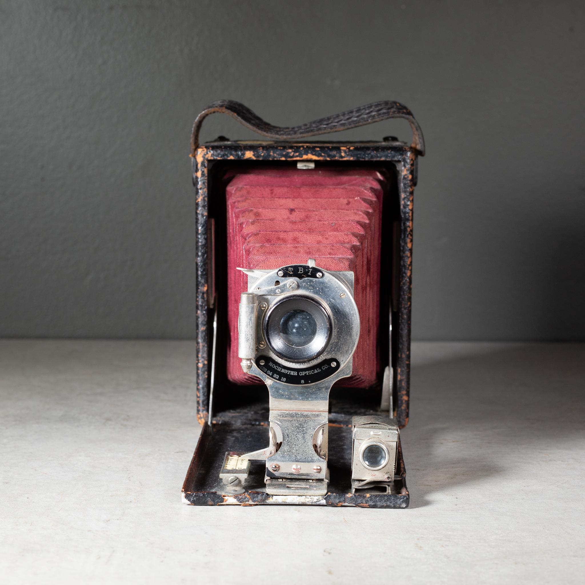 Antico Pocket Poco della Rochester Optical Co. Macchina fotografica Foldes c.1903 in vendita 1