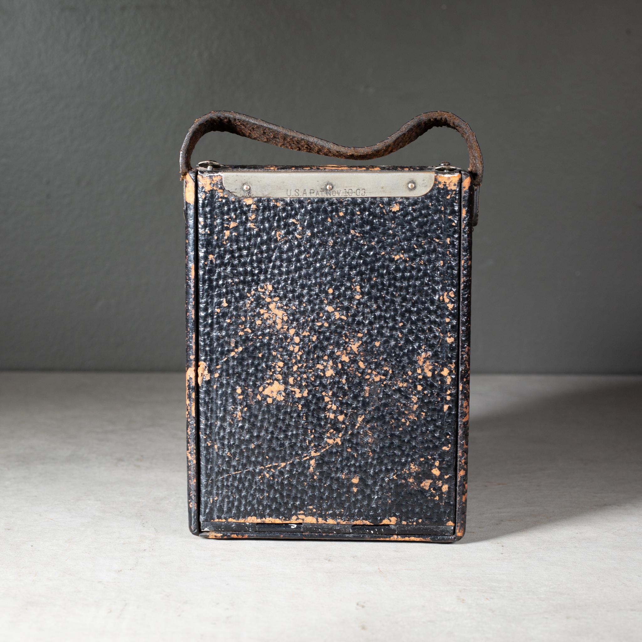 Antico Pocket Poco della Rochester Optical Co. Macchina fotografica Foldes c.1903 in vendita 2