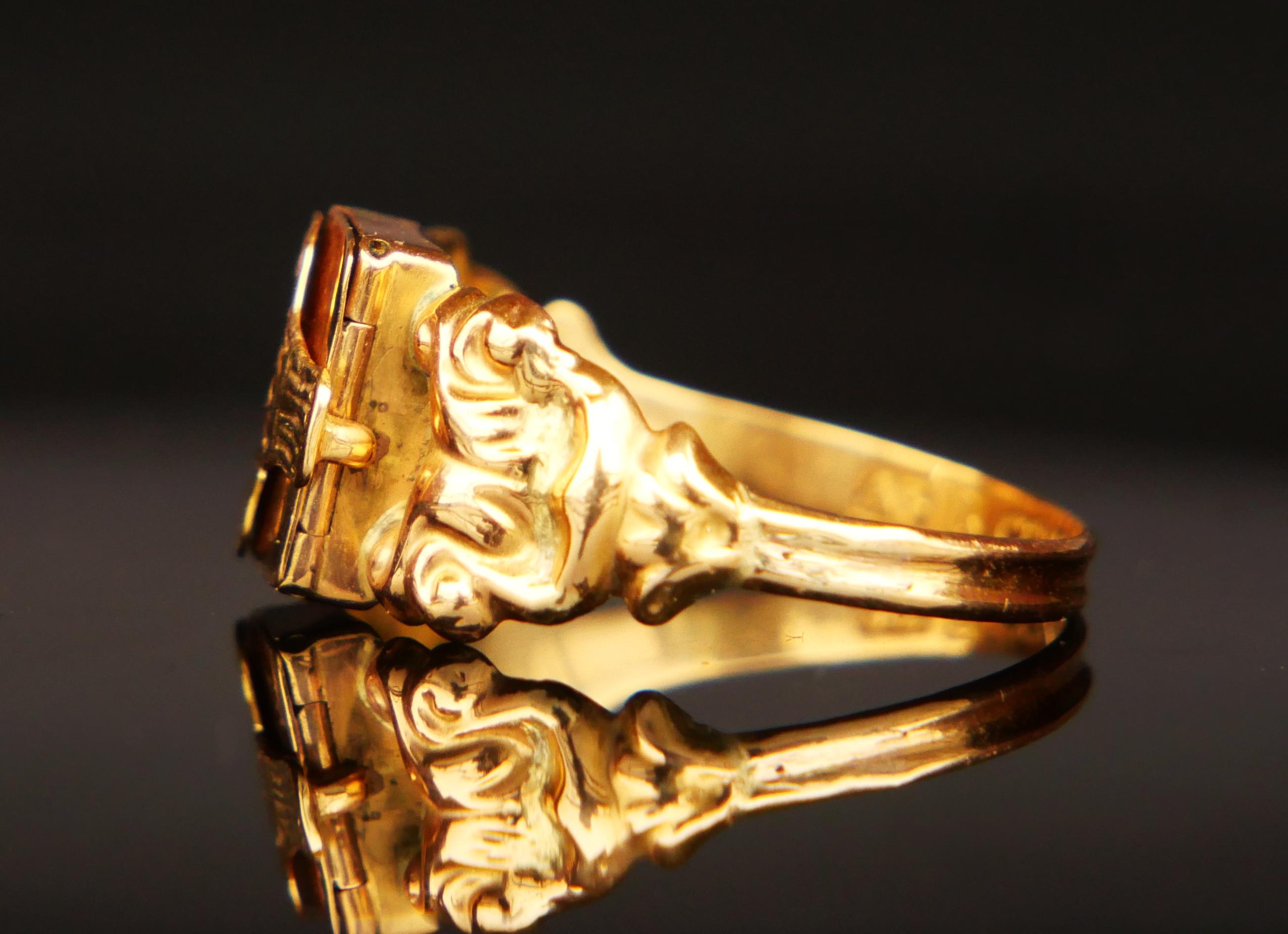 Antique Poison Ring solid 18K Gold Ø 8US / 2 gr For Sale 1