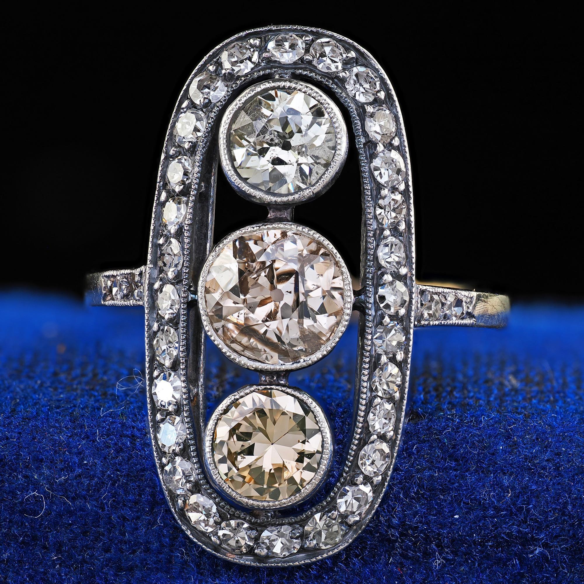 Antique Polish Art Deco 14K Gold Silver Old European Diamond Three Stone Ring For Sale 1